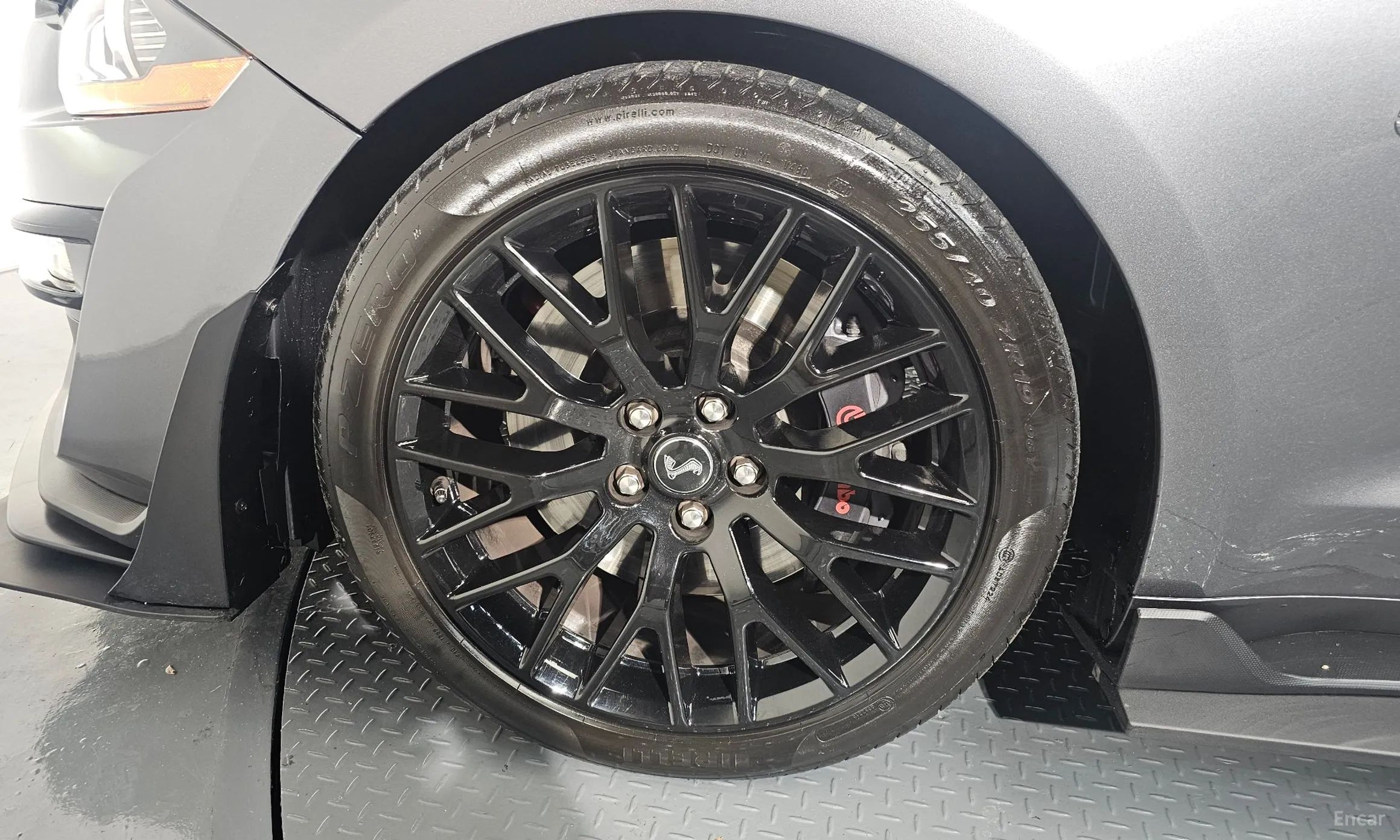 Ford Mustang превью 5