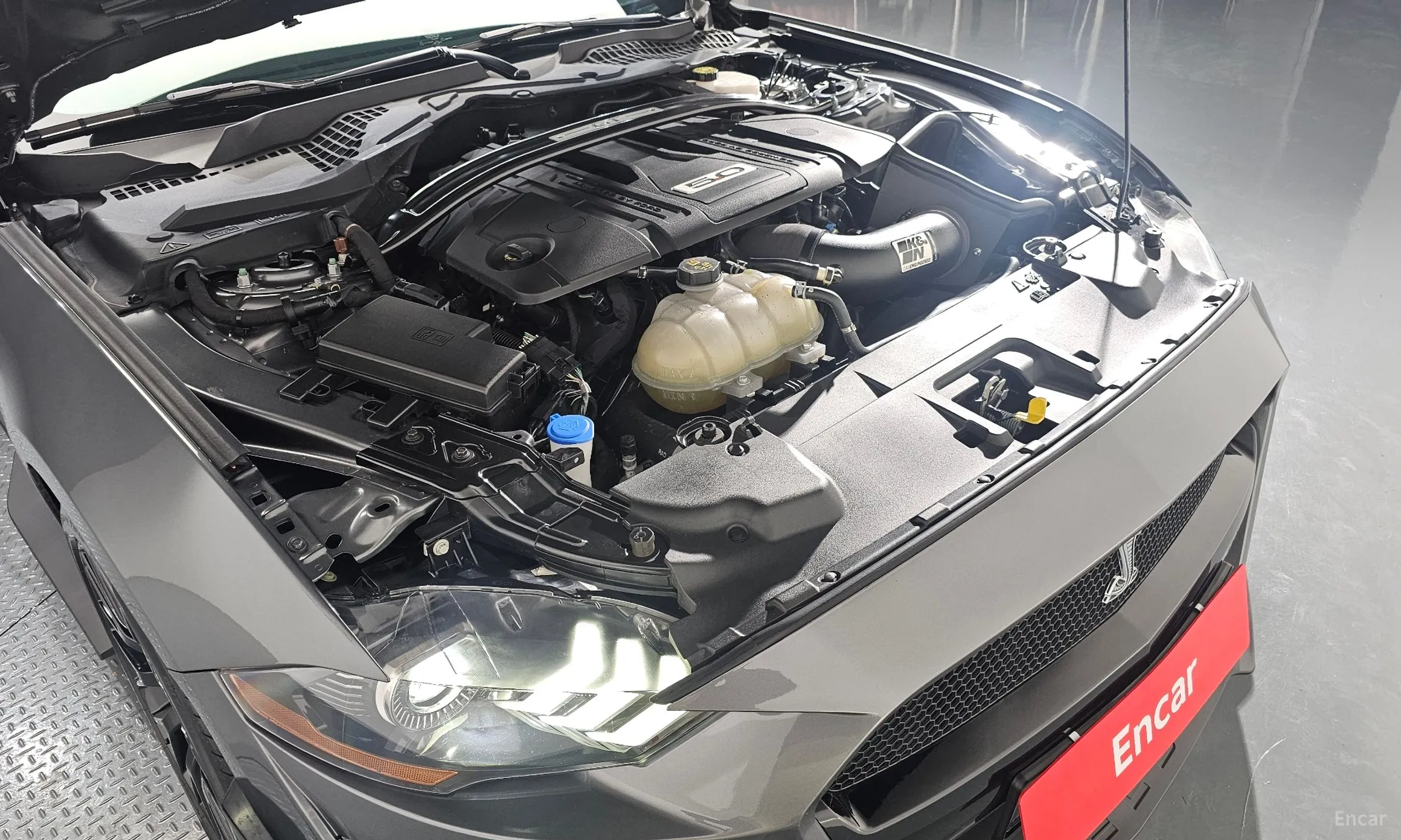 Ford Mustang превью 6