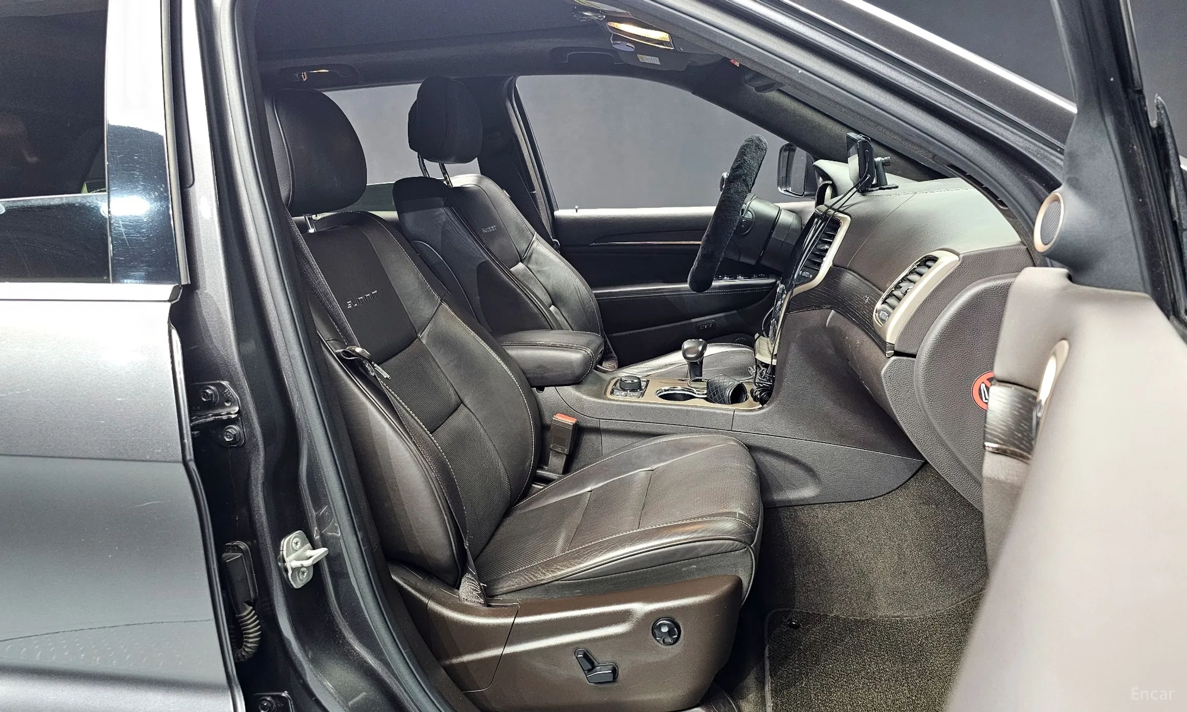 Jeep Grand Cherokee превью 10