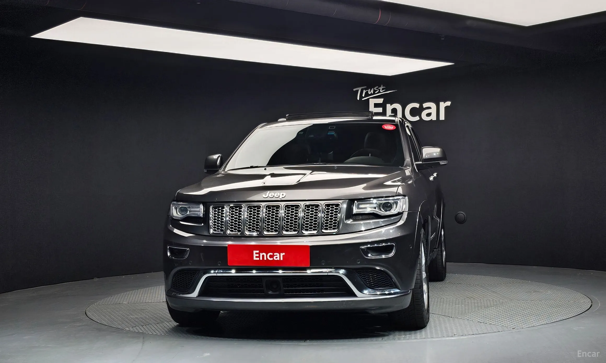Jeep Grand Cherokee превью 3
