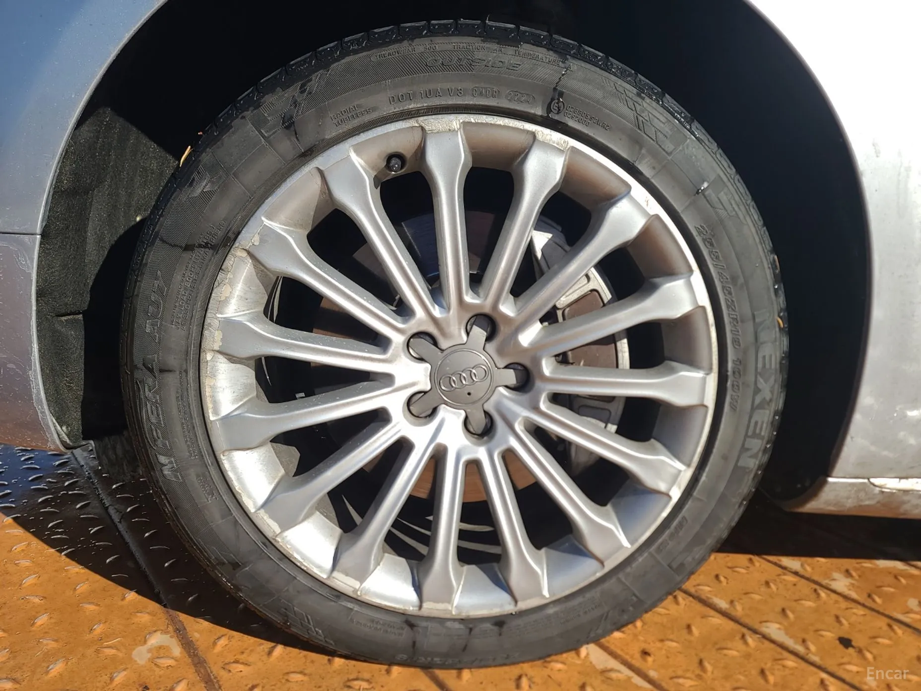 Audi New A8 превью 20