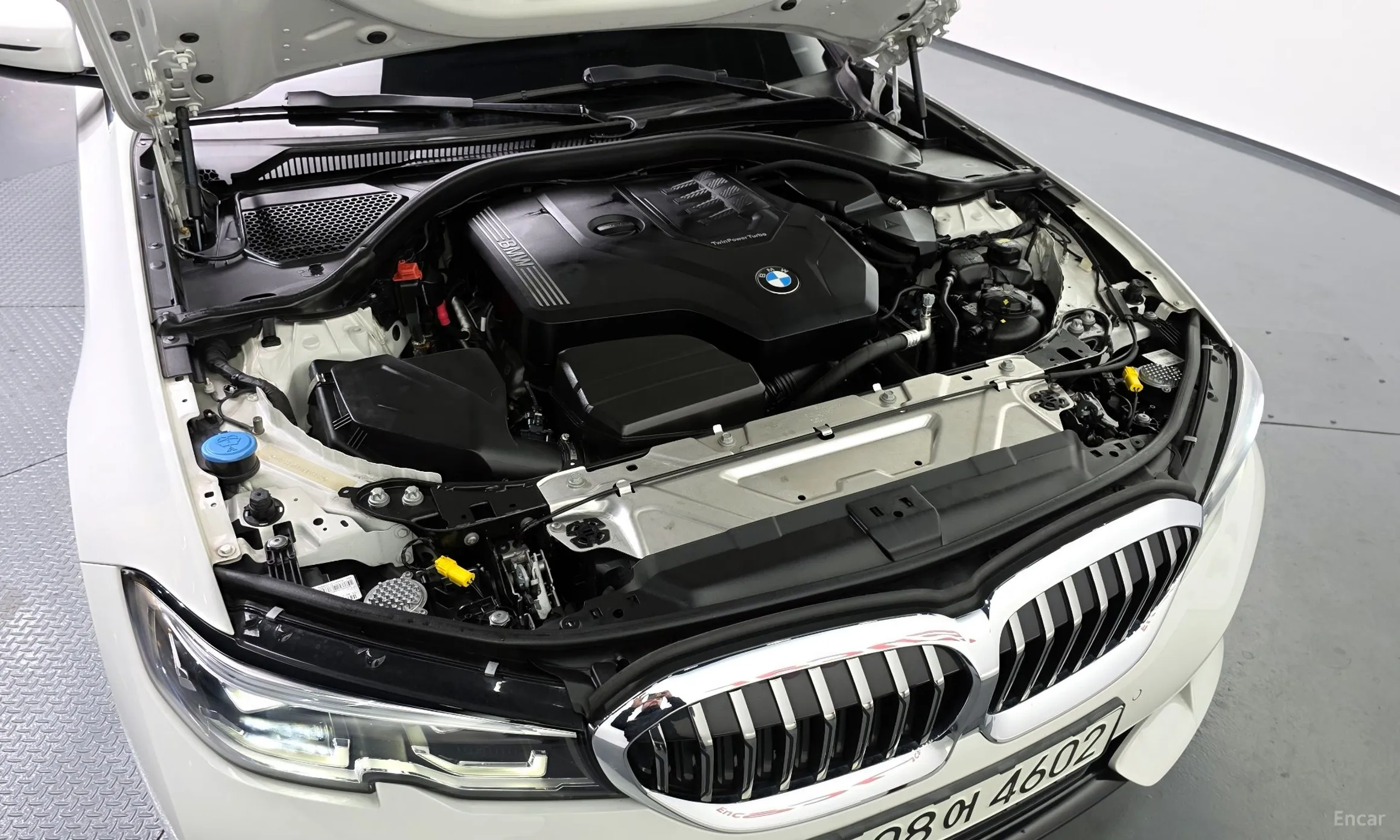 BMW 3 Series (G20) превью 6