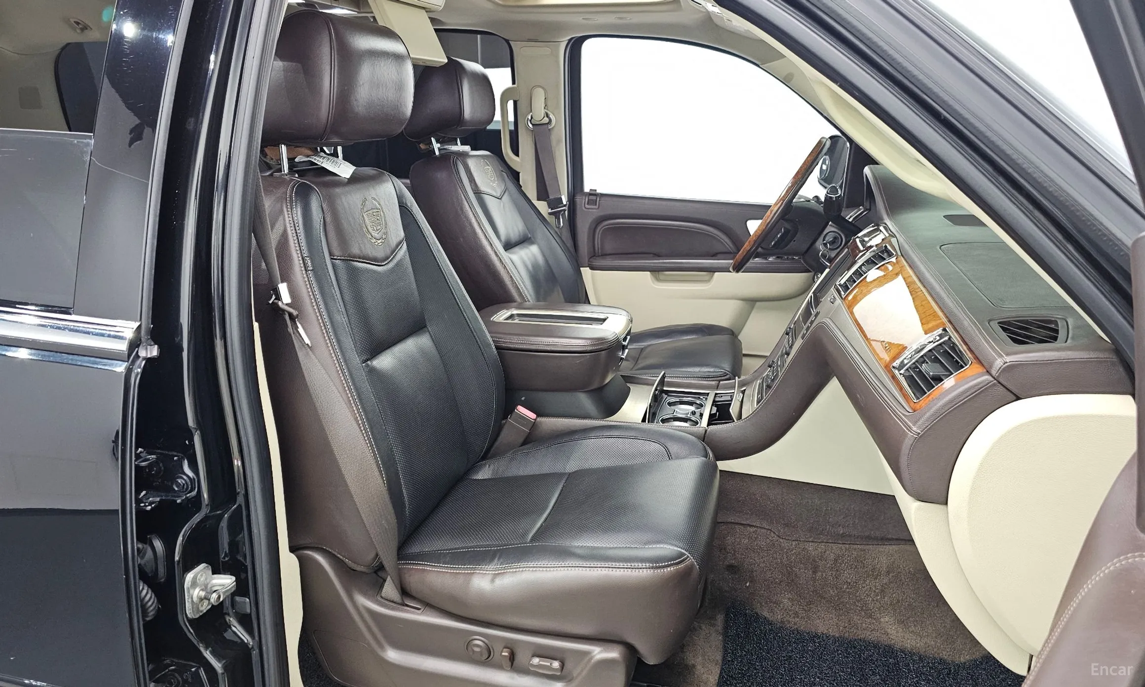 Cadillac Escalade превью 10