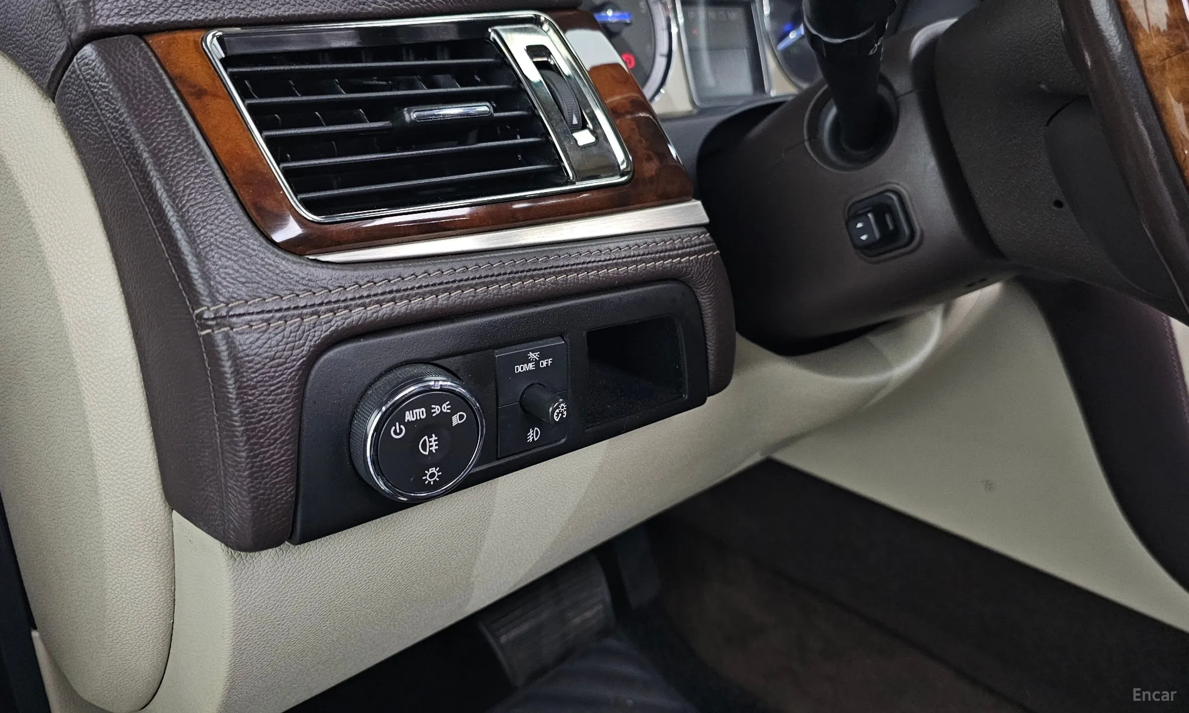 Cadillac Escalade превью 19