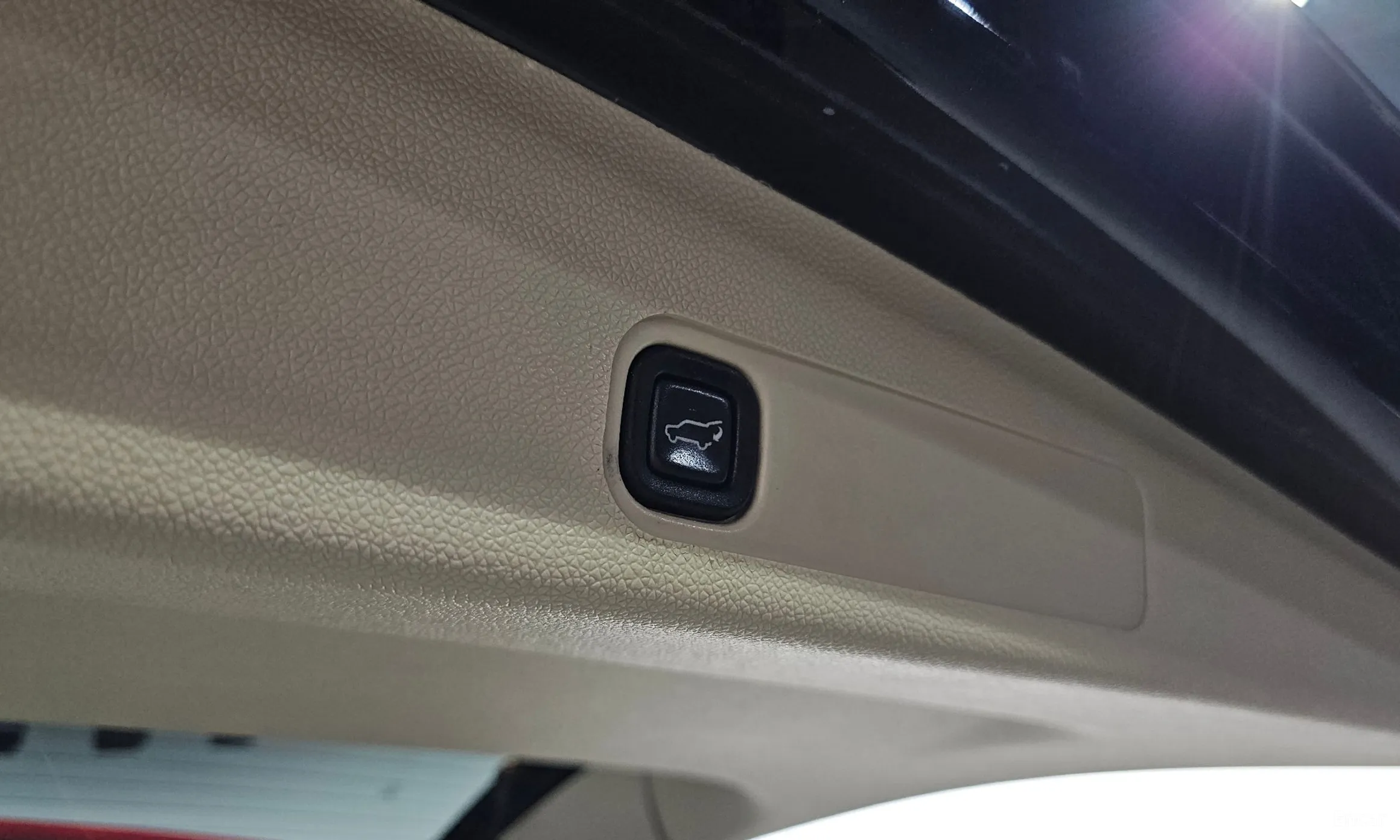 Cadillac Escalade превью 20