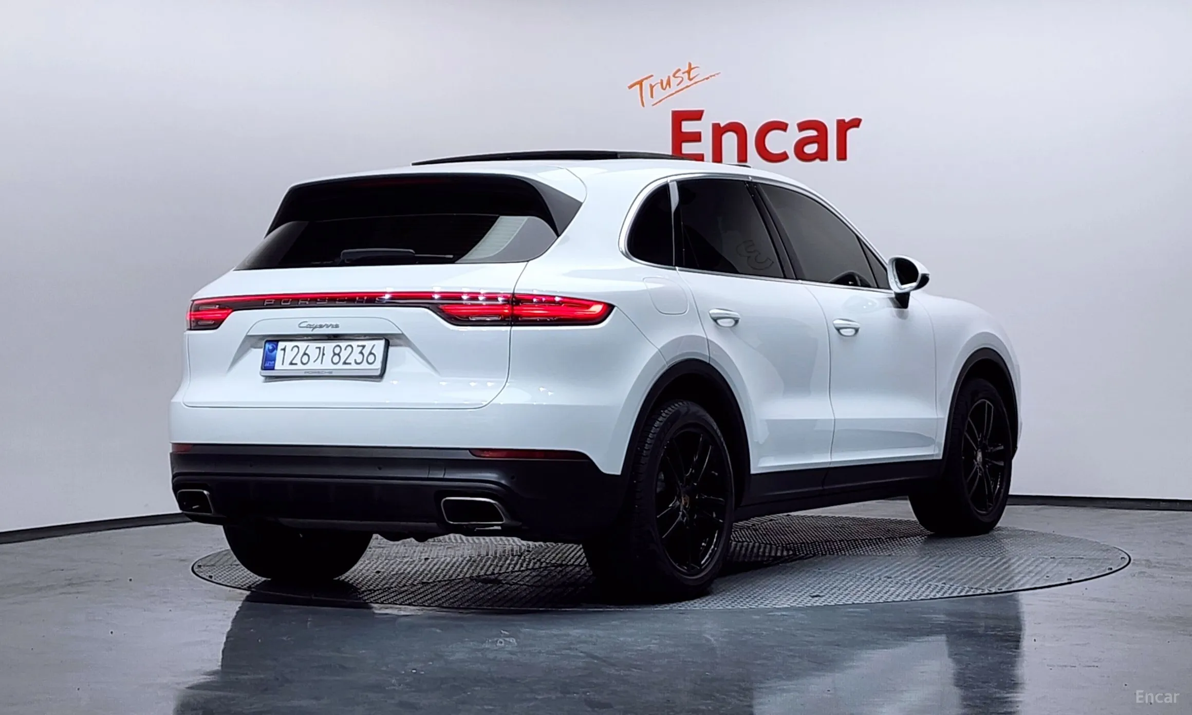 Porsche Cayenne (PO536) превью 2