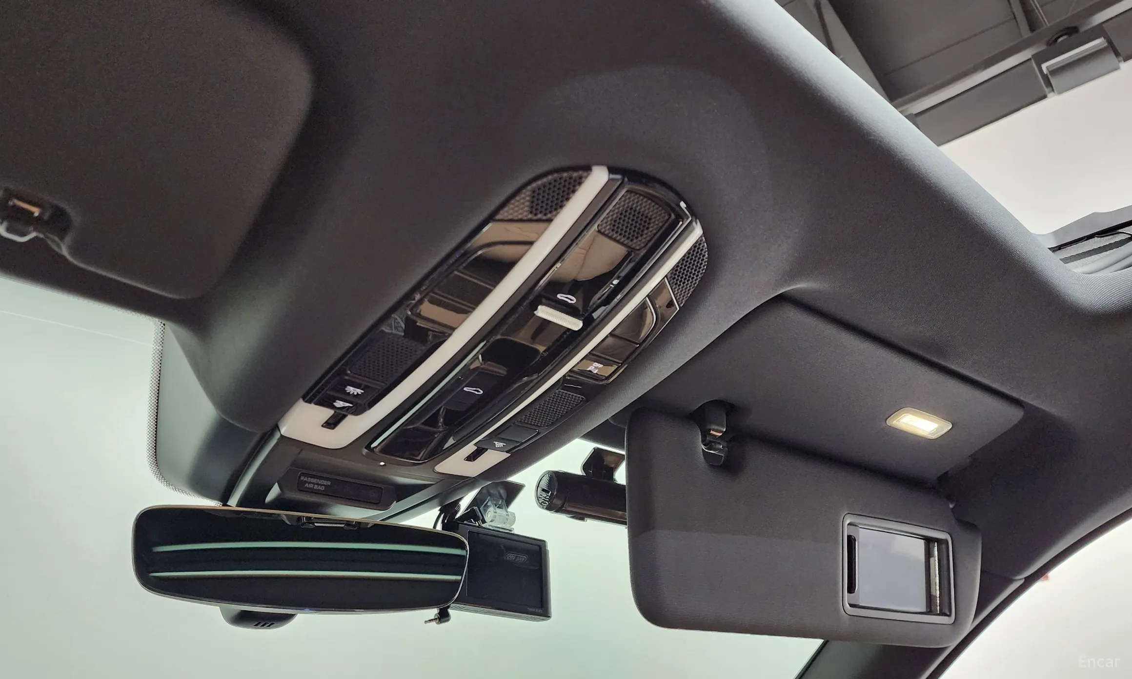 Porsche Cayenne (PO536) превью 17