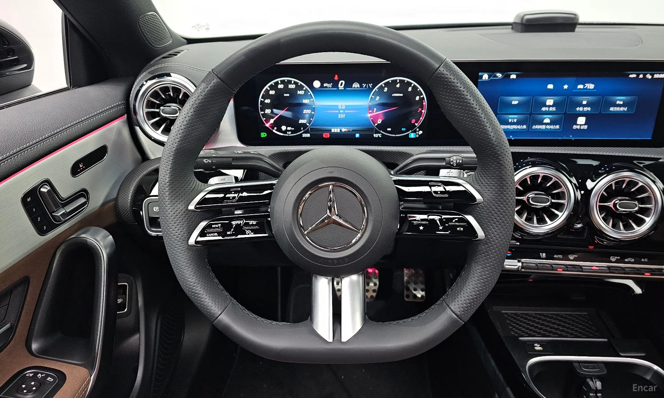 Mercedes Benz CLA-Class C118 превью 14