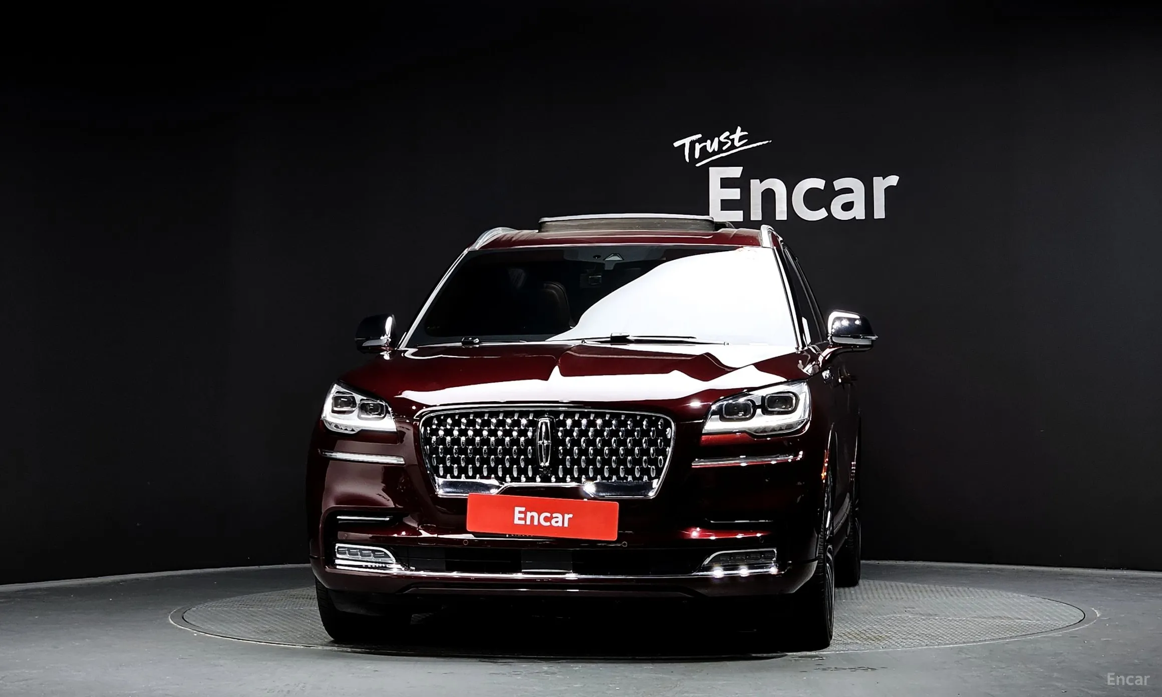 Lincoln Aviator 2nd Generation превью 3