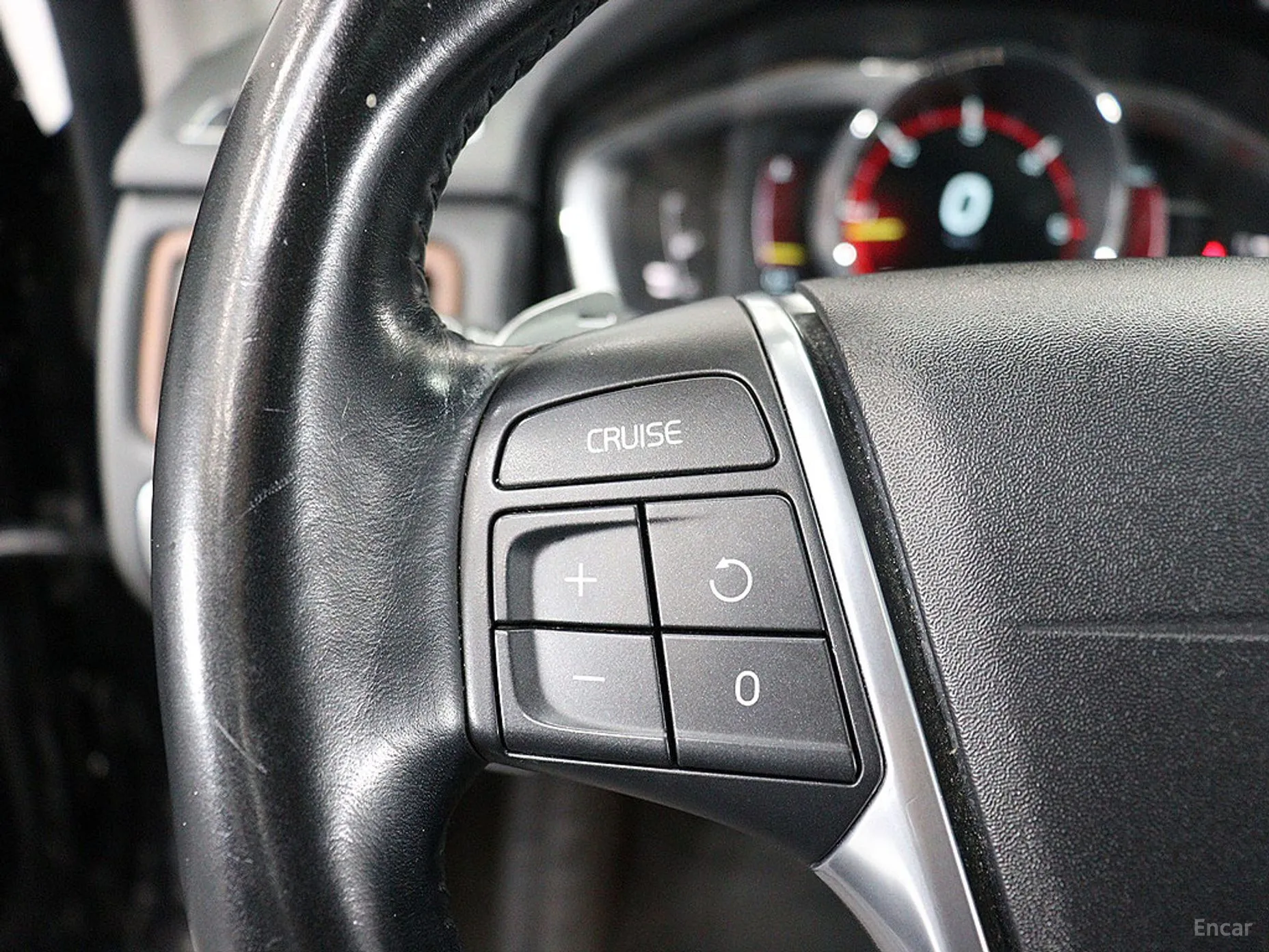 Volvo S80 превью 8