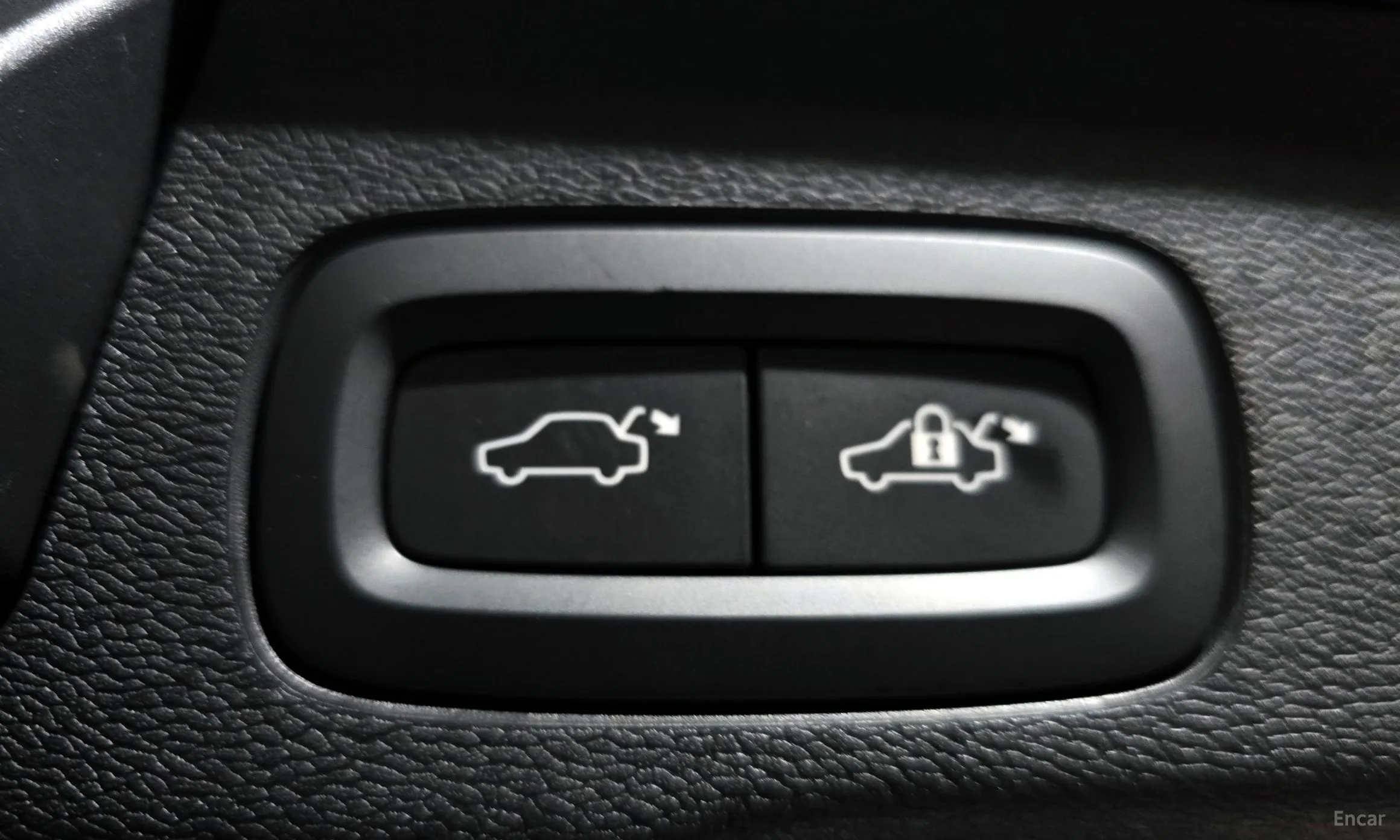Volvo XC60 Gen 2 превью 20