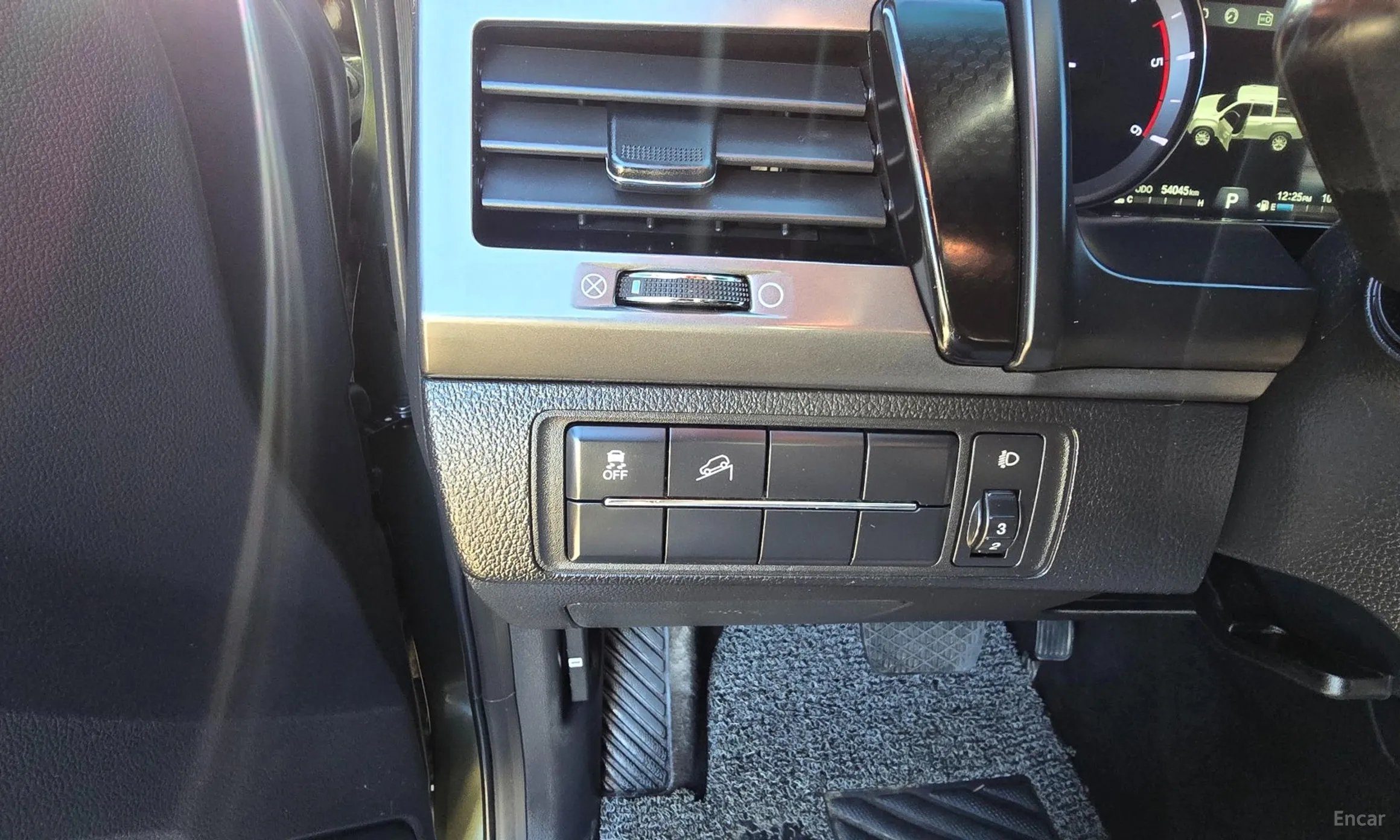 KG Mobility (SsangYong) Rexton Sports Khan превью 14
