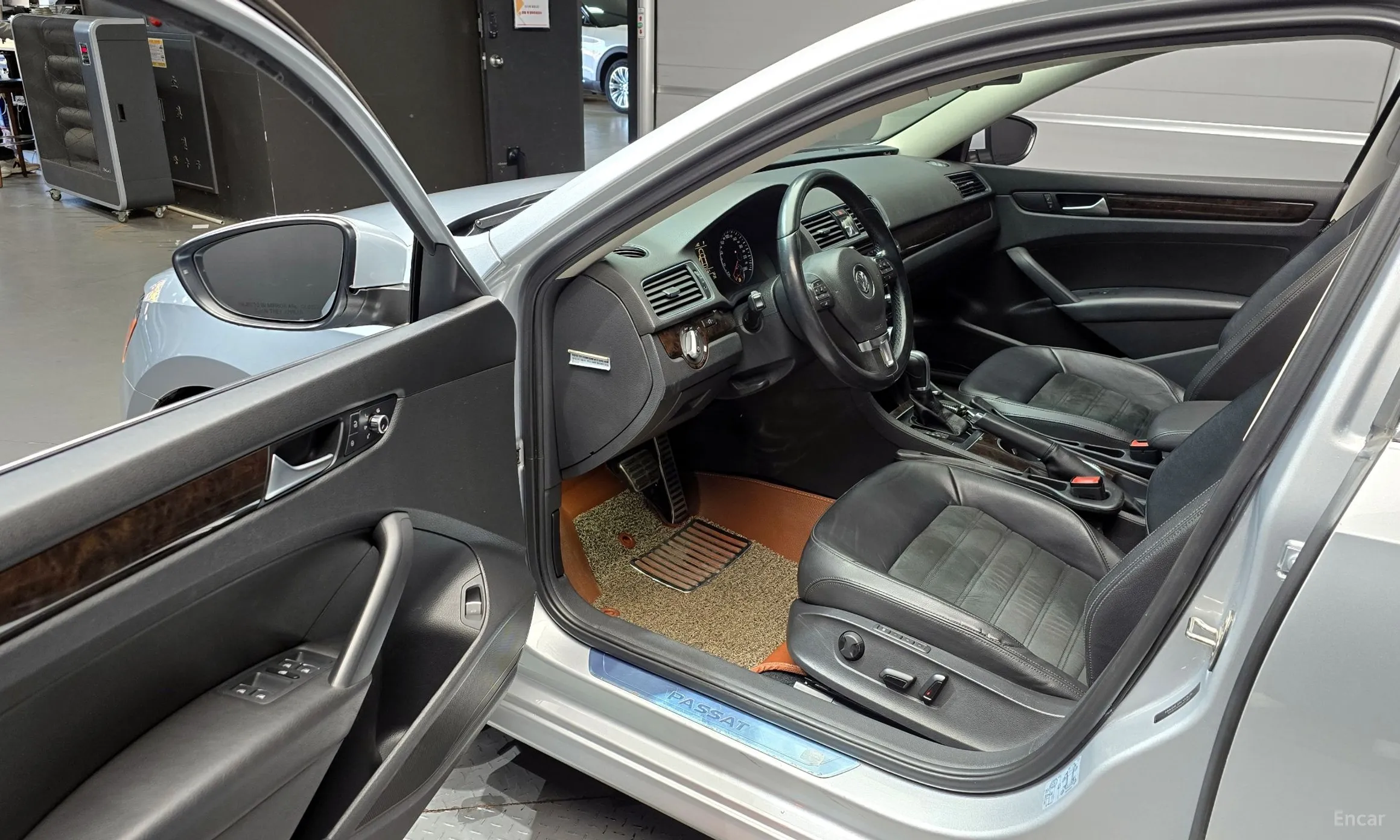 Volkswagen The New Passat превью 11