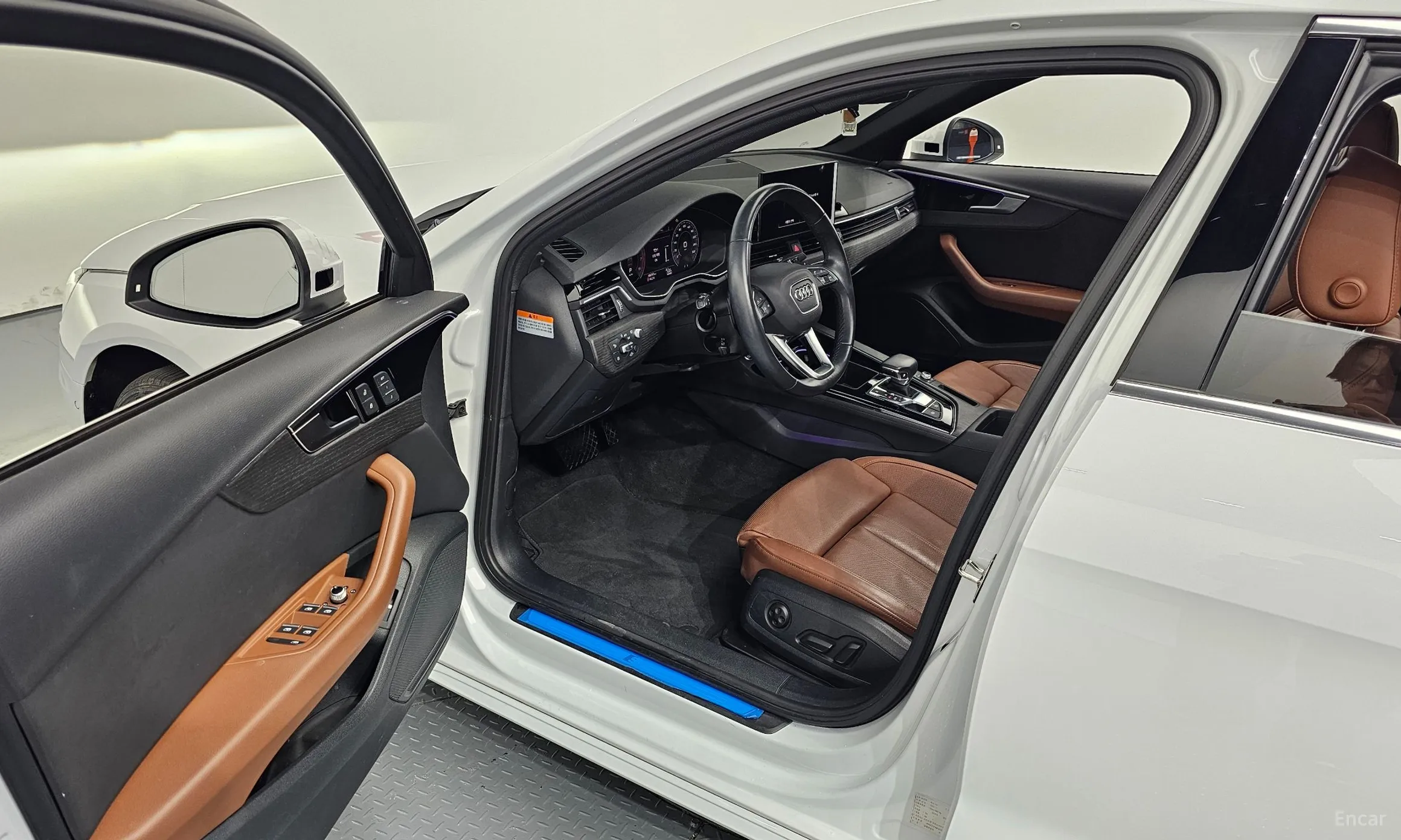 Audi A4 (B9) превью 11