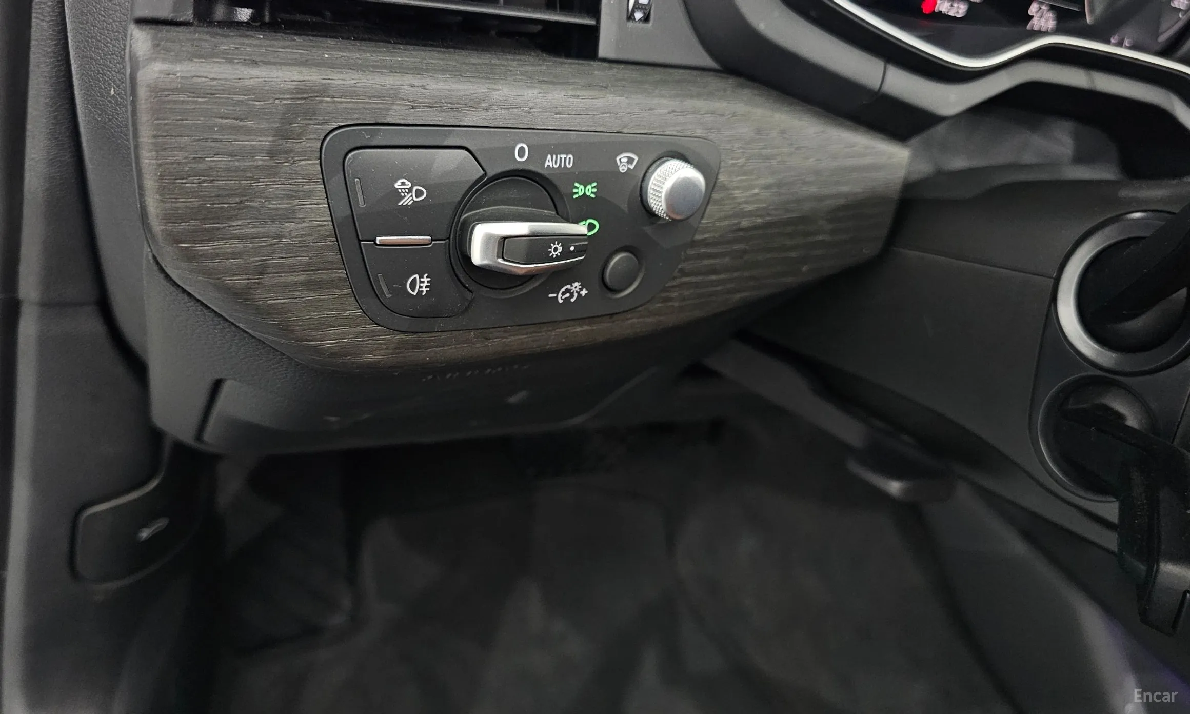 Audi A4 (B9) превью 16