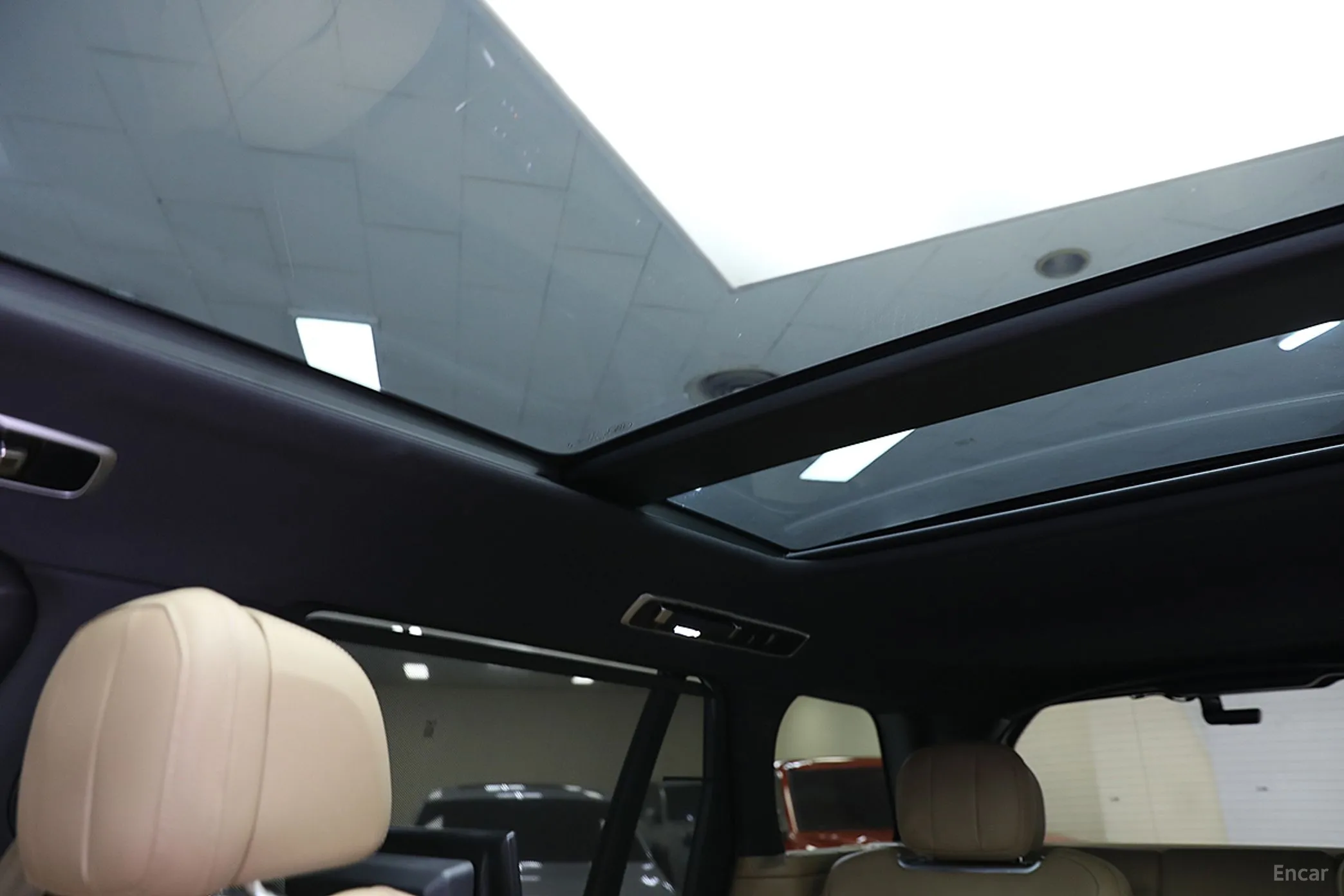 Land Rover Range Rover 5th Generation превью 10