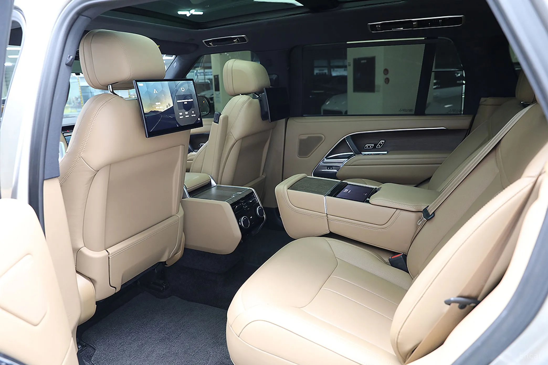 Land Rover Range Rover 5th Generation превью 13
