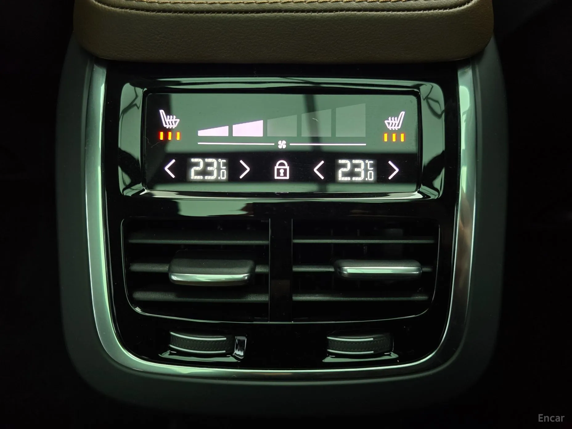 Volvo XC90 Gen 2 превью 17