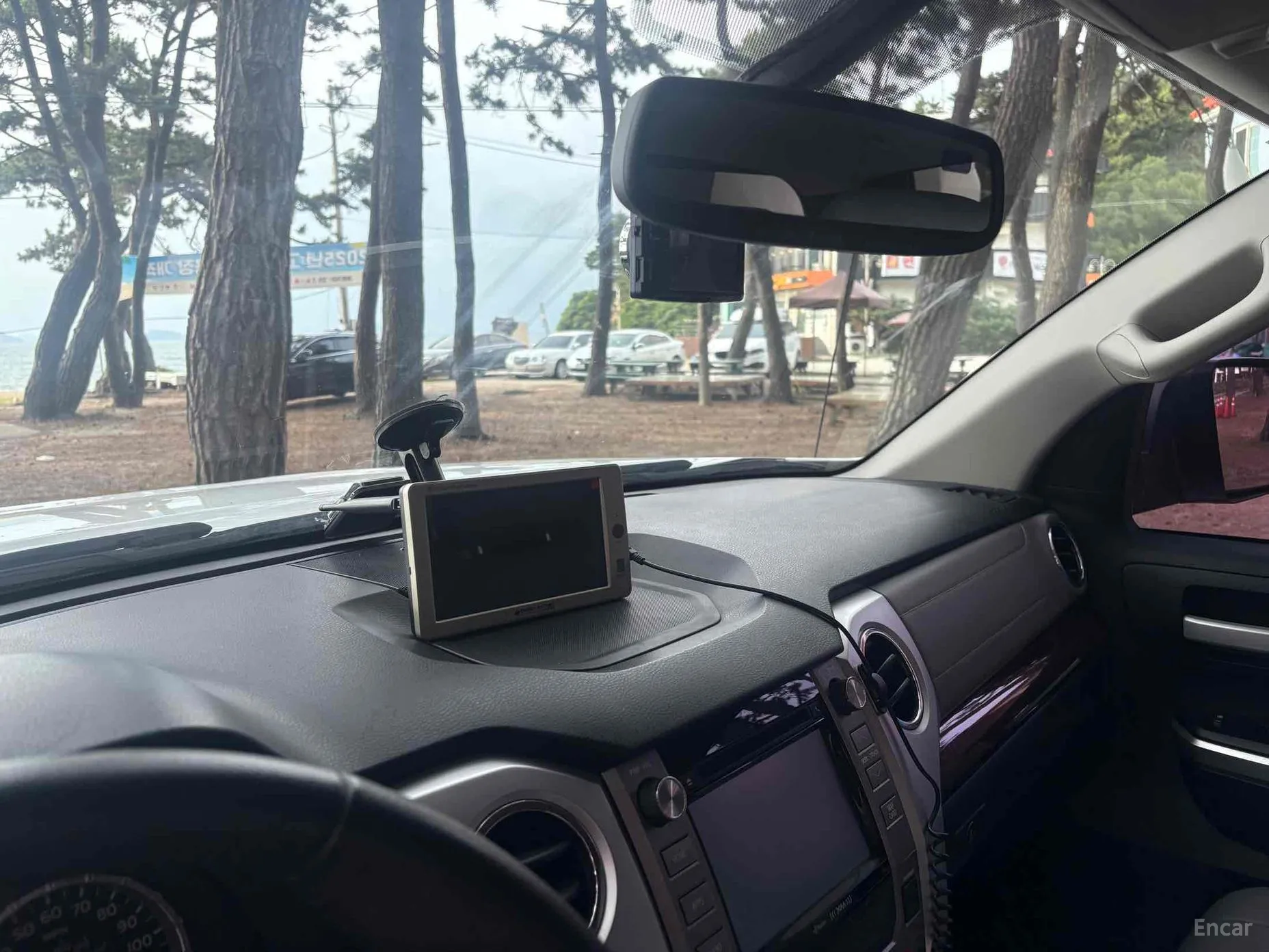 Toyota tundra превью 11