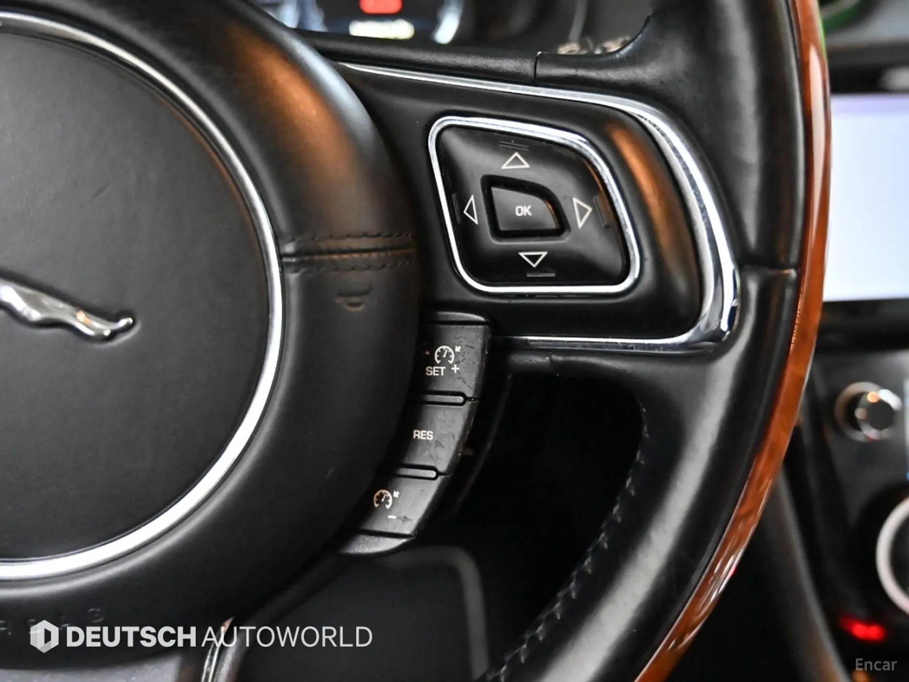 Jaguar All New XJ превью 17