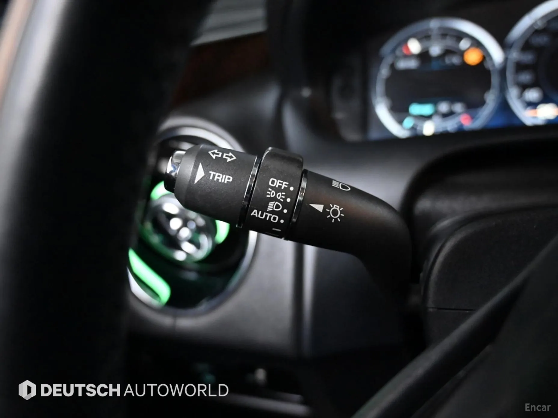 Jaguar All New XJ превью 18