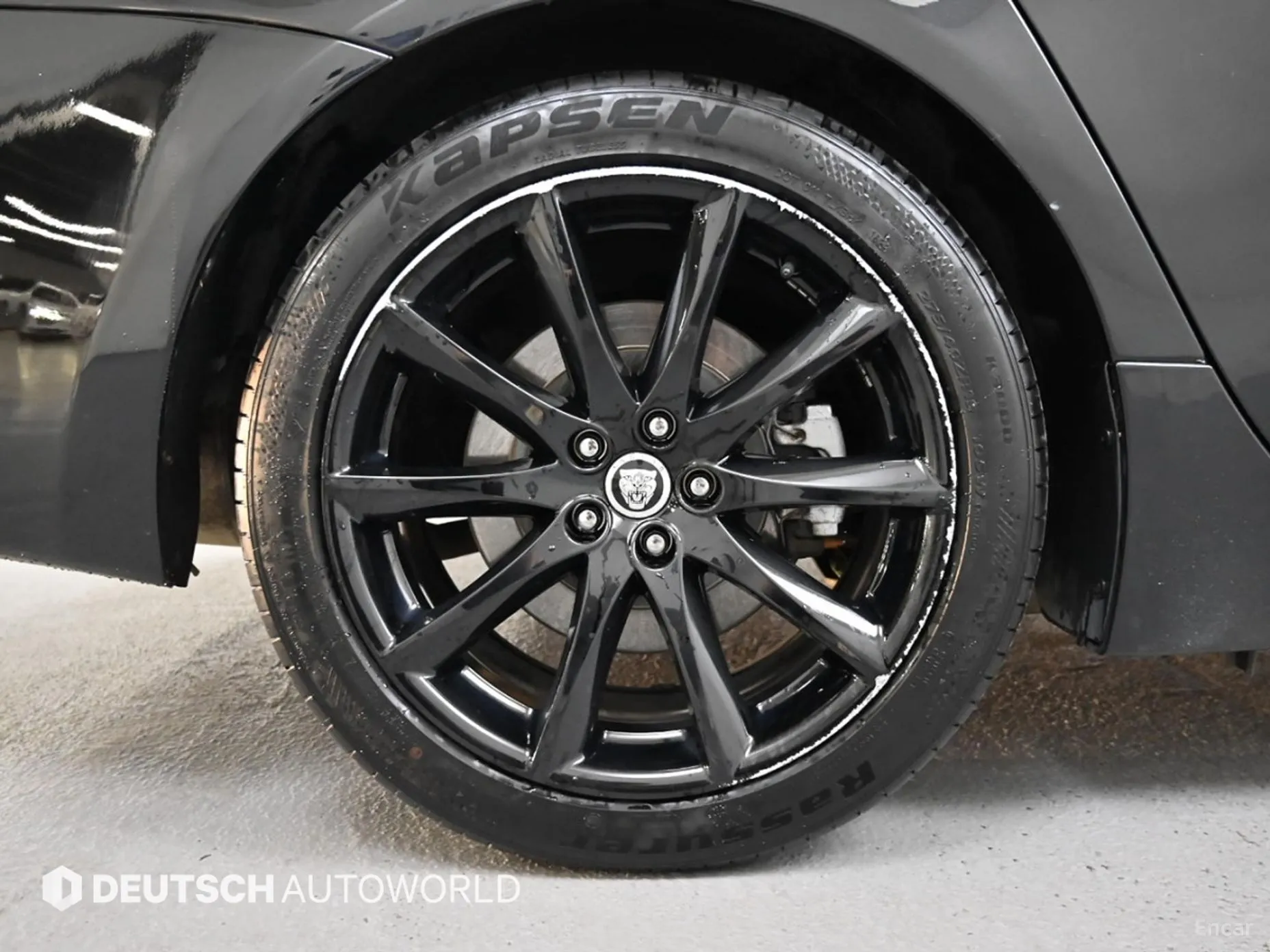 Jaguar All New XJ превью 5