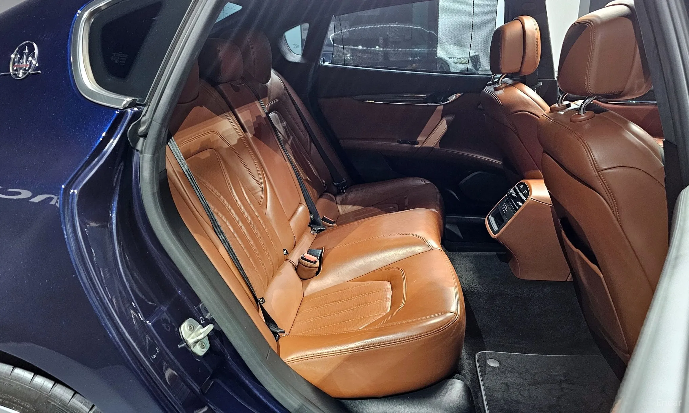 Maserati Quattroporte превью 12
