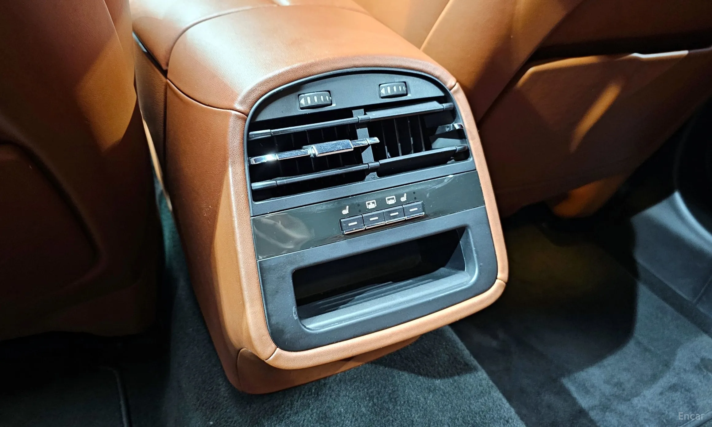 Maserati Quattroporte превью 18