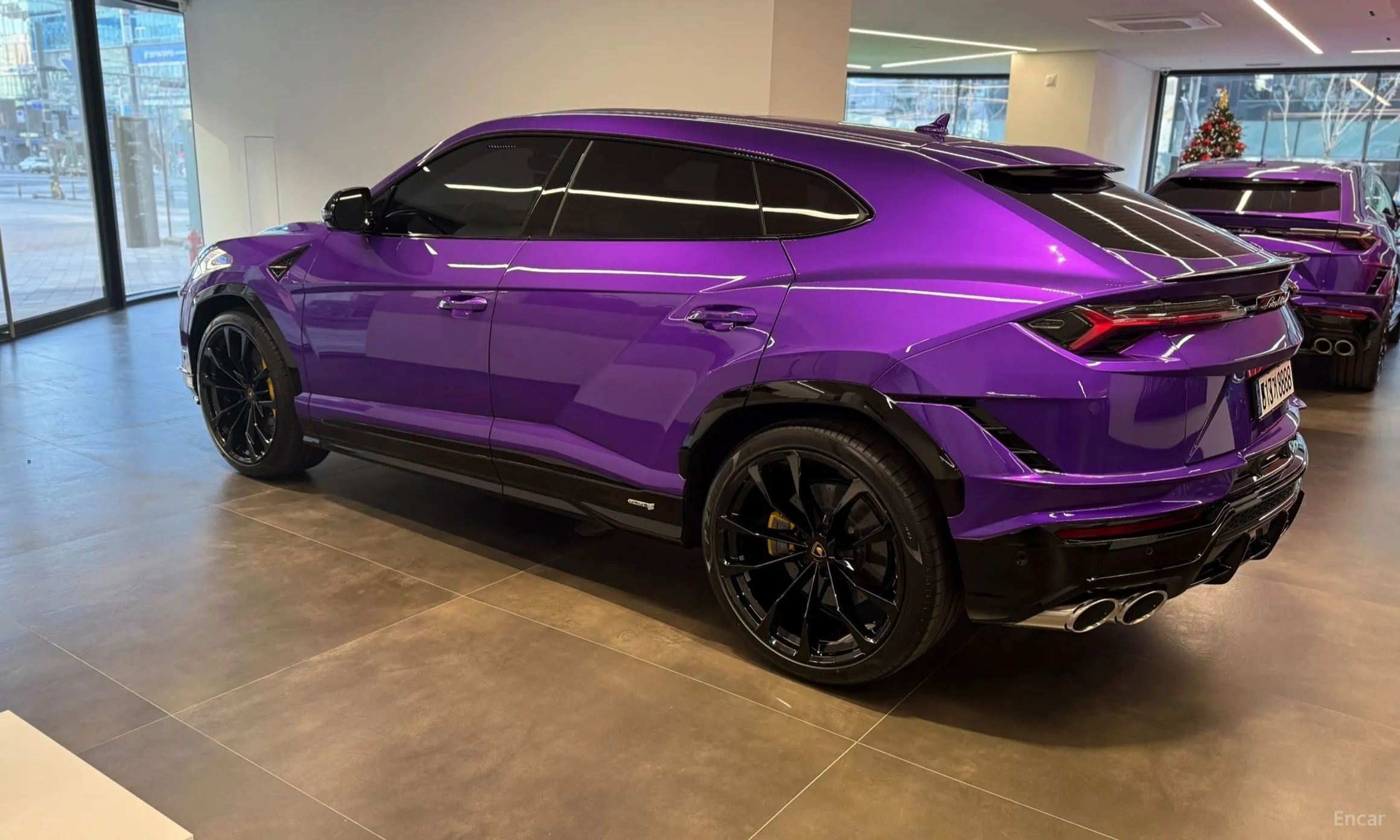 Lamborghini Urus превью 4
