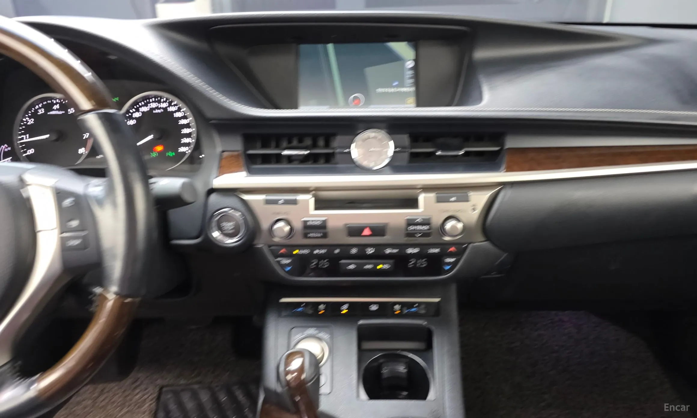Lexus New ES350 превью 17
