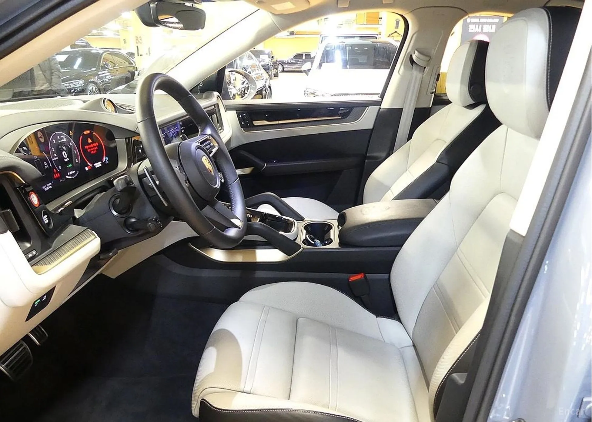 Porsche Cayenne (PO536) превью 10