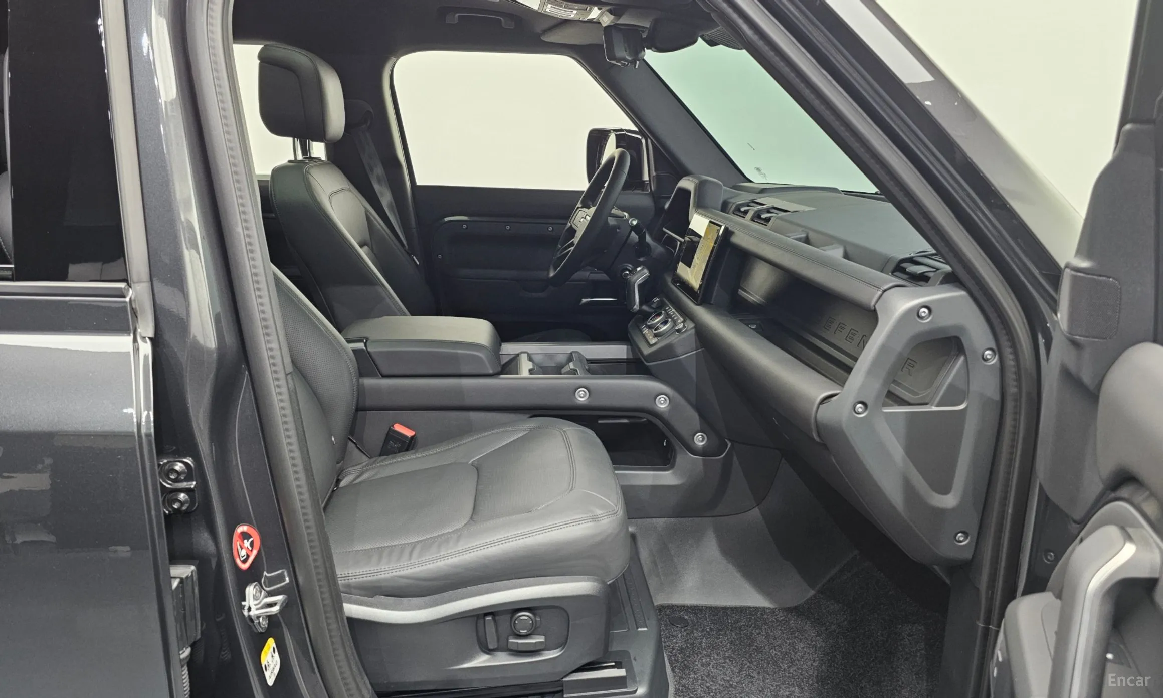 Land Rover Defender (L663) превью 3