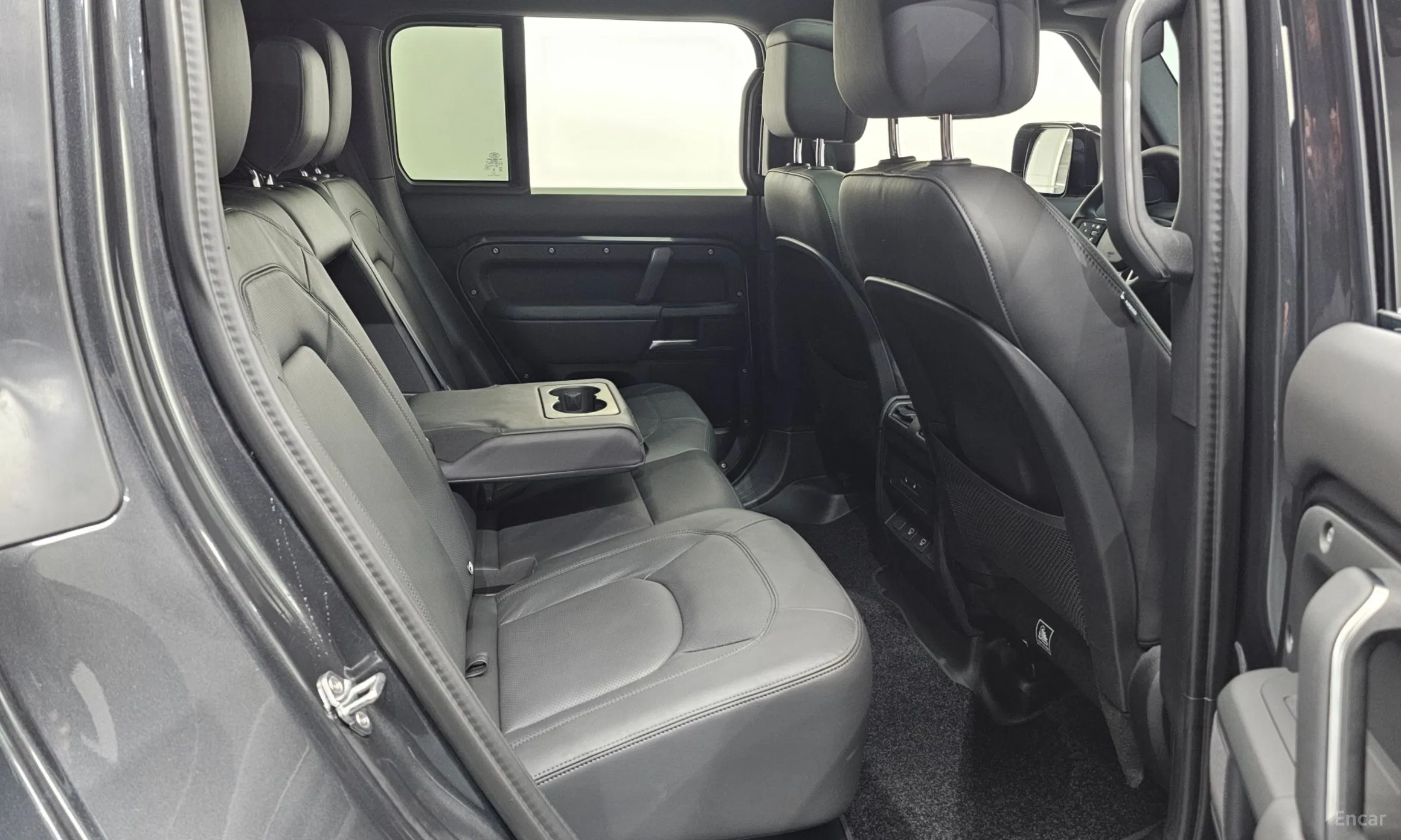 Land Rover Defender (L663) превью 5