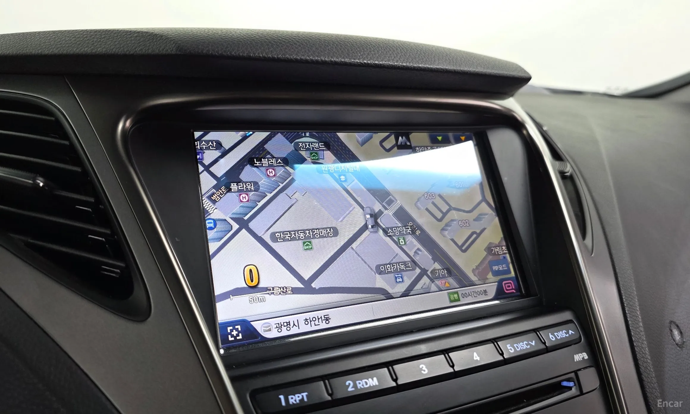 Hyundai Grandeur HG превью 16