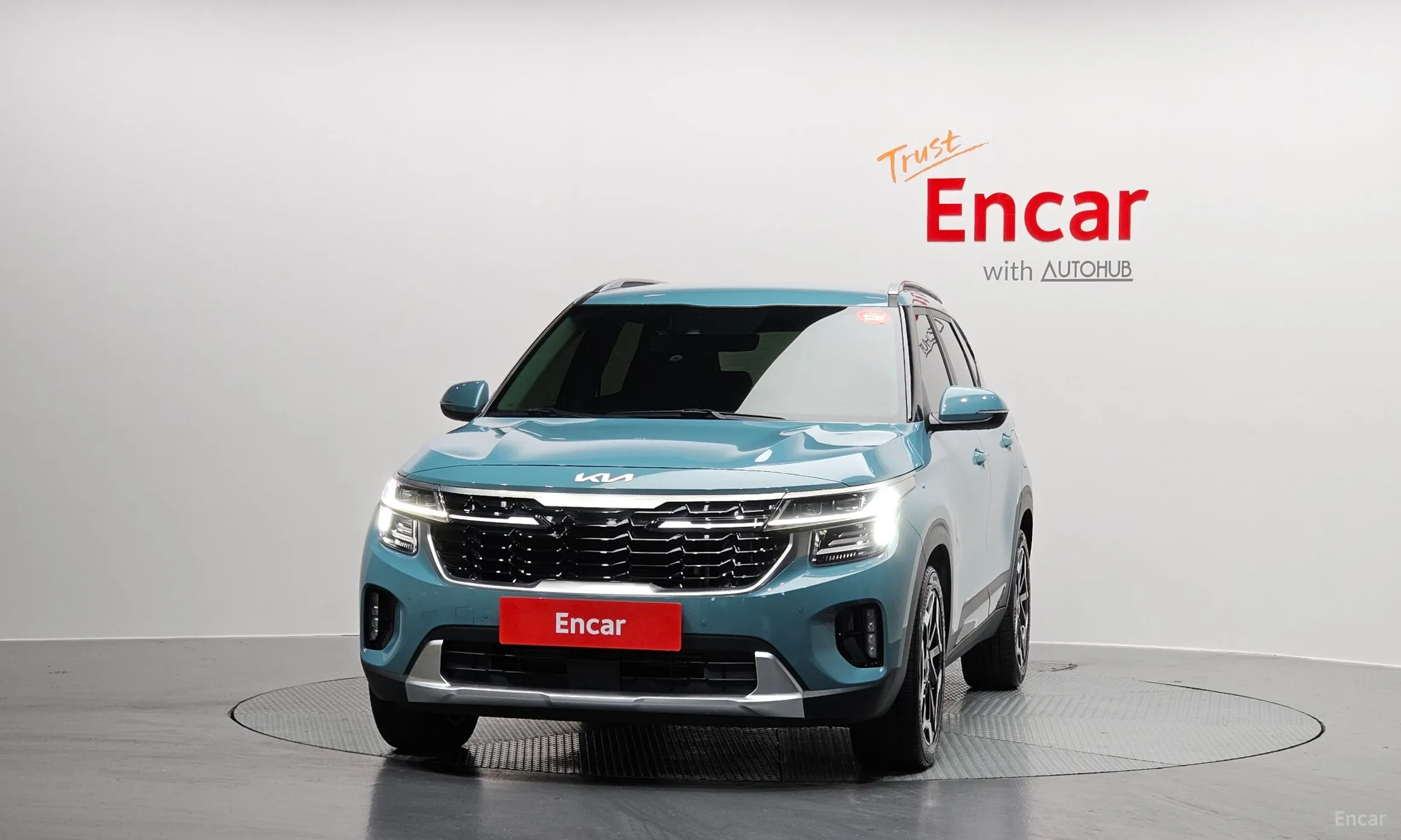 Kia Seltos превью 3
