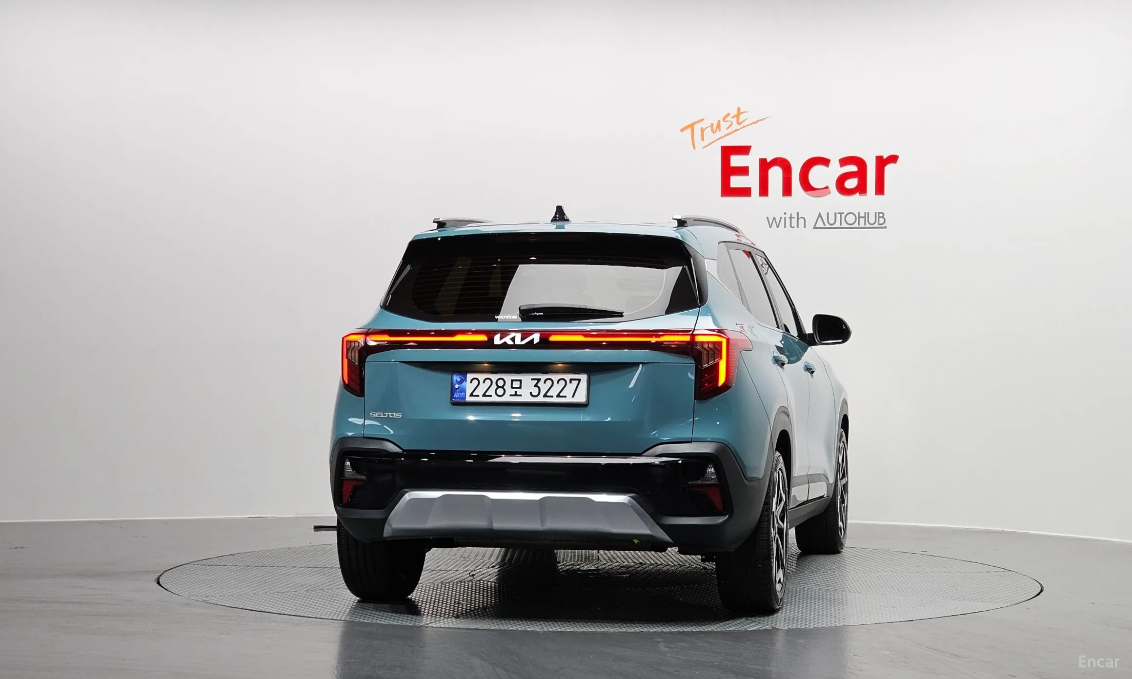Kia Seltos превью 4