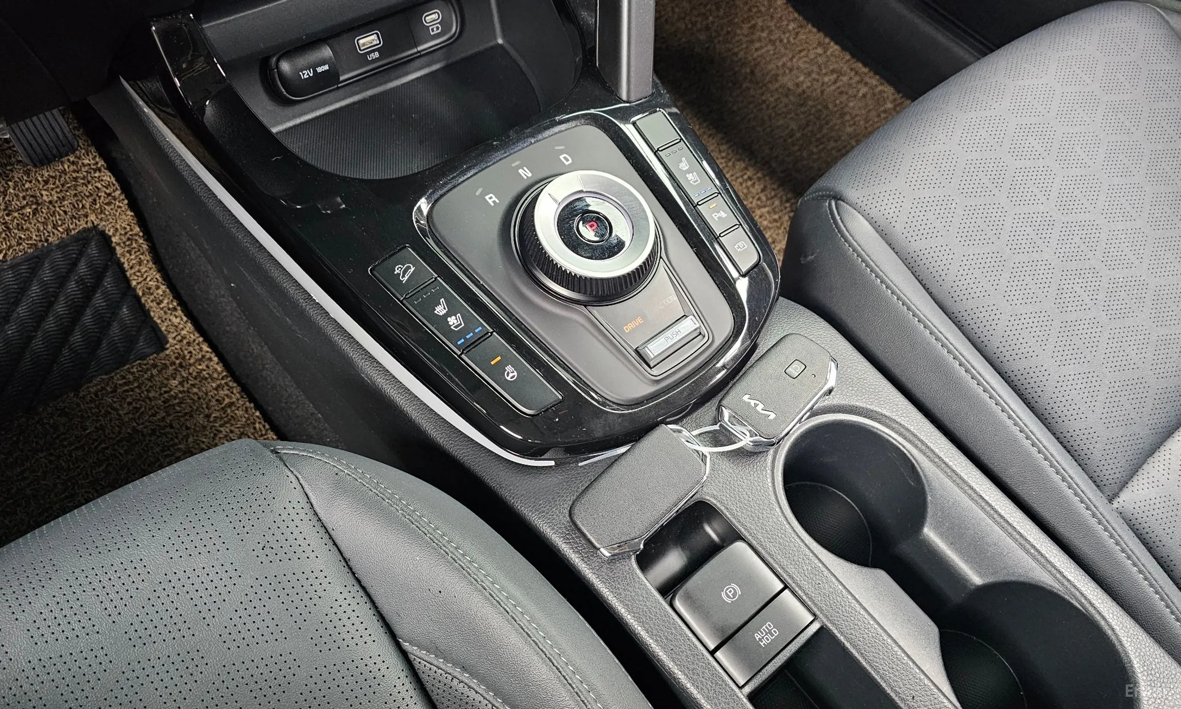 Kia Seltos превью 9