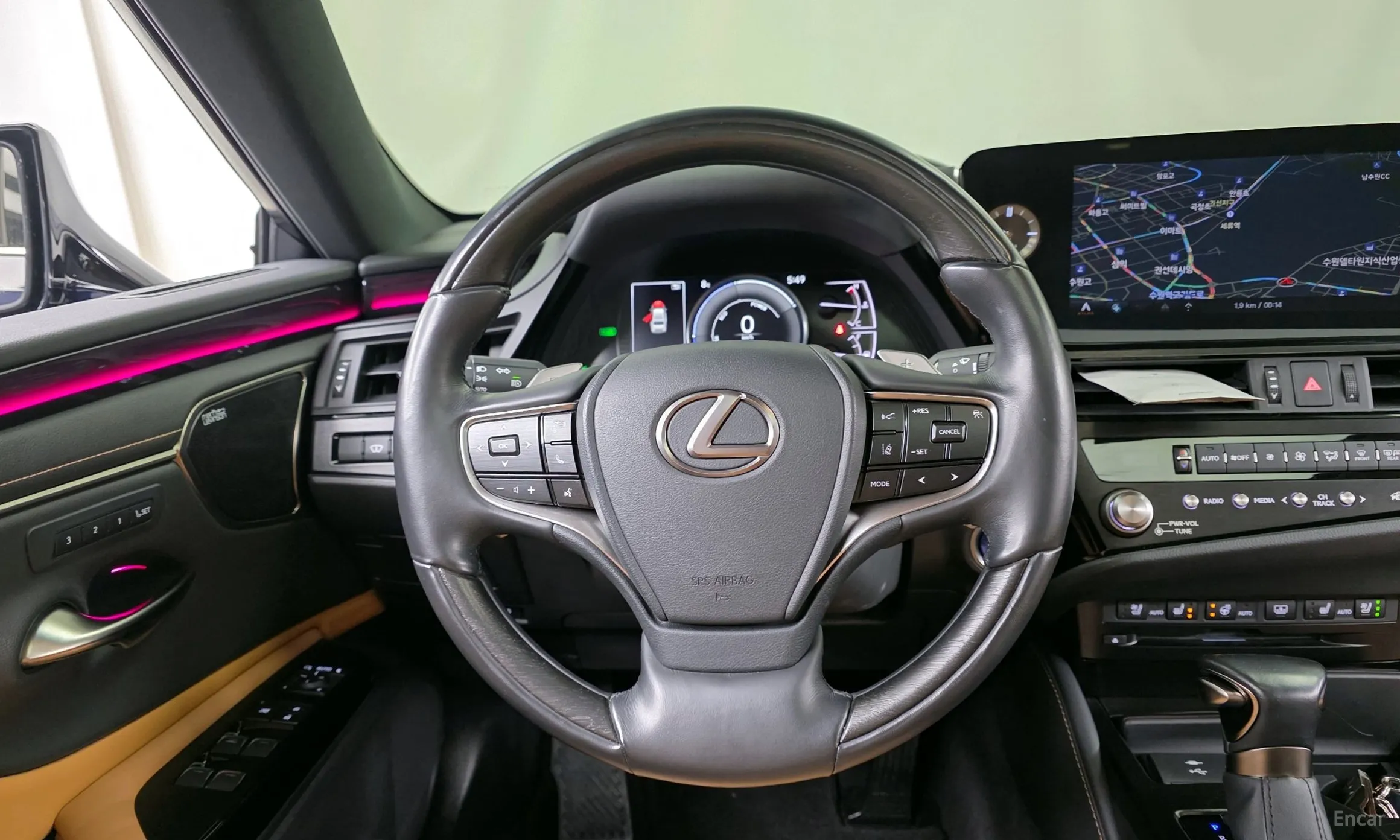 Lexus ES300h 7th Generation превью 13