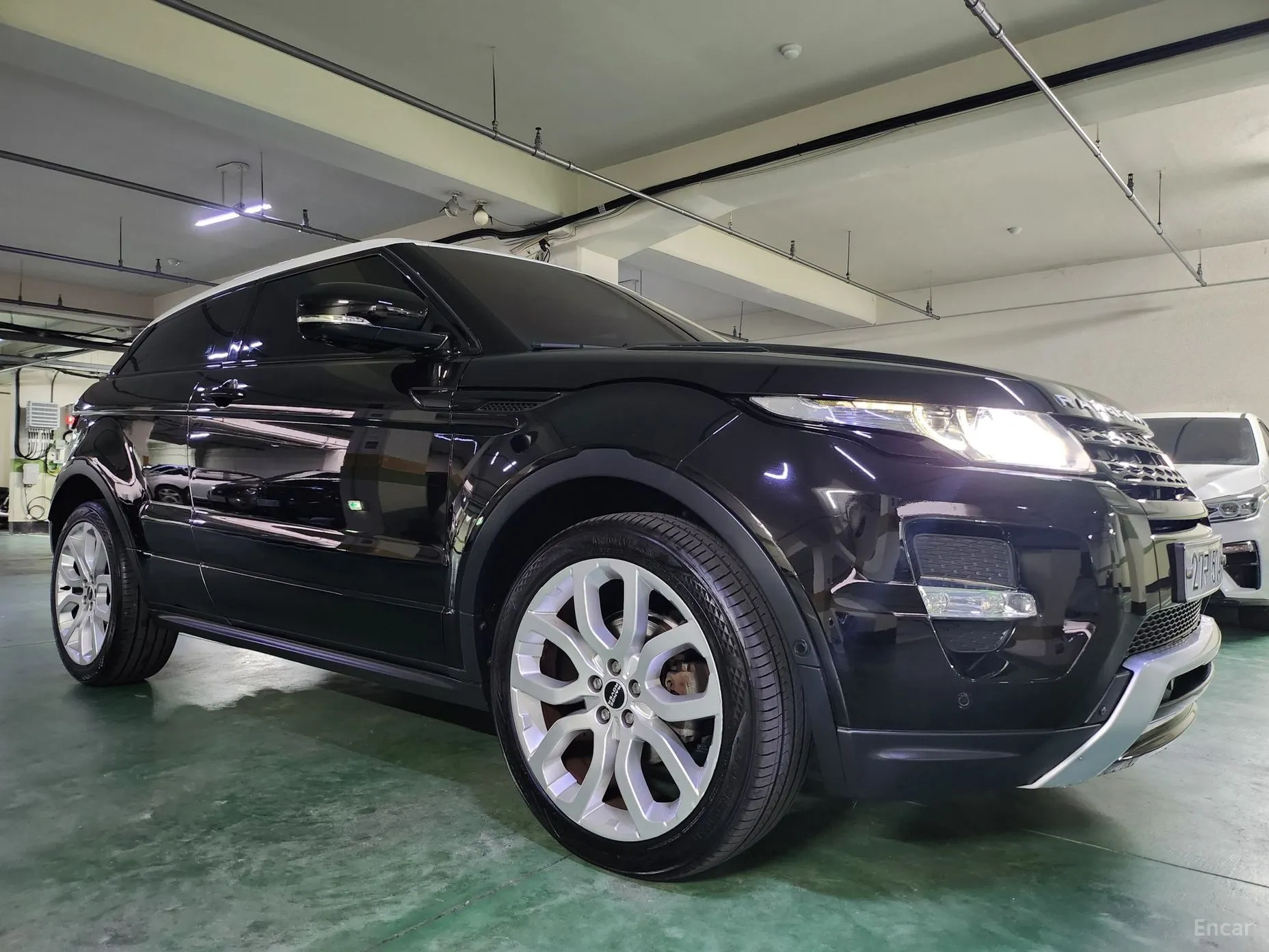 Land Rover Range Rover Evoque превью 17