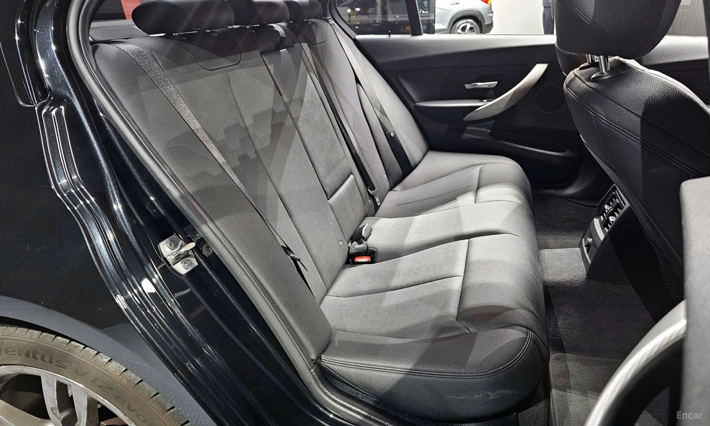 BMW 3 Series (F30) превью 12