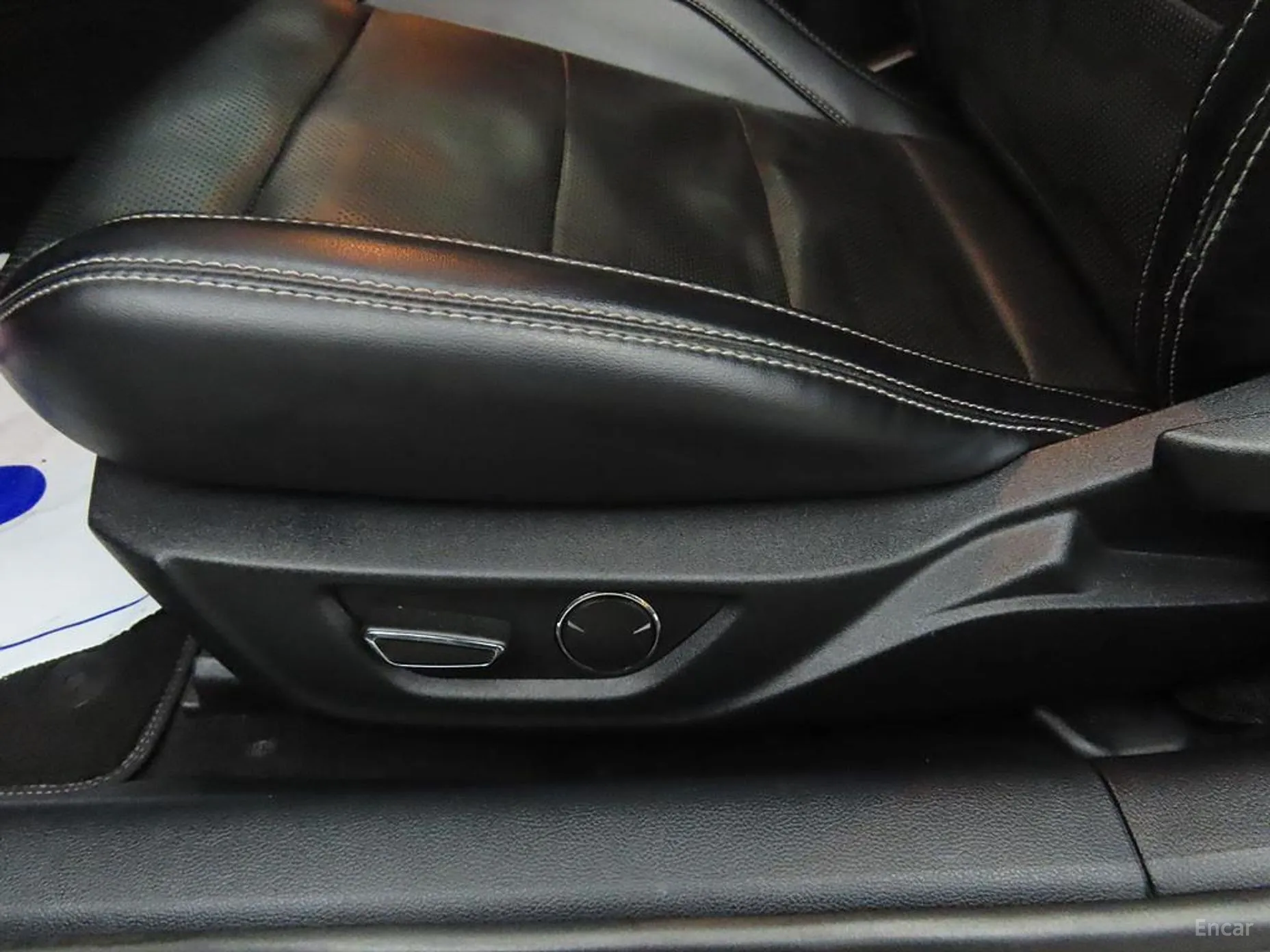 Ford Mustang превью 14