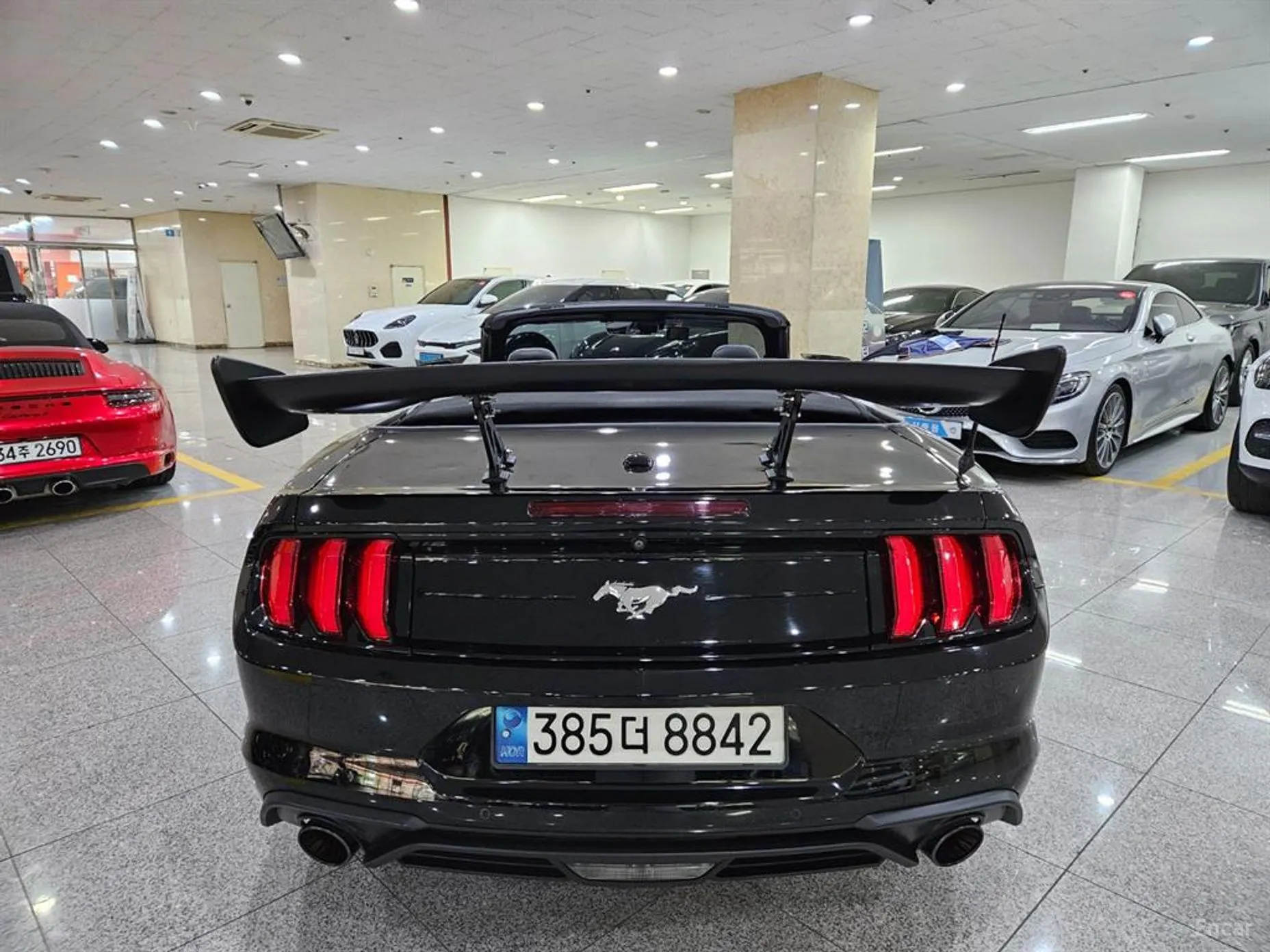 Ford Mustang превью 4