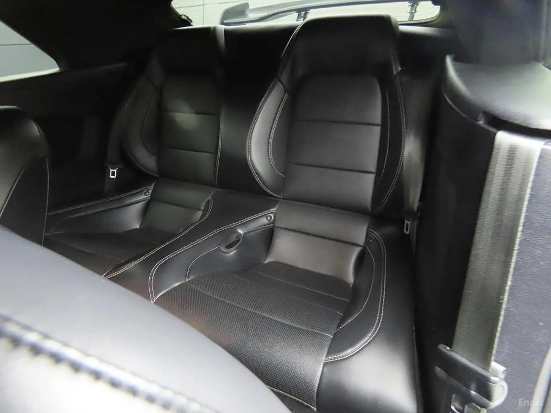 Ford Mustang превью 6
