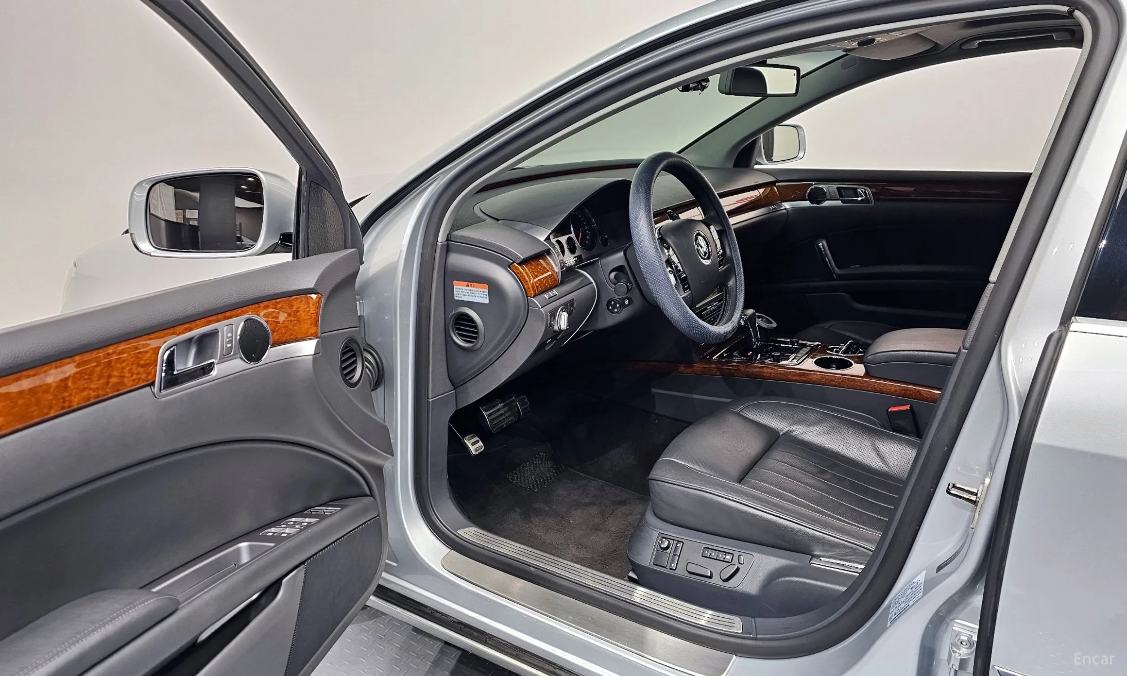 Volkswagen Phyton превью 11