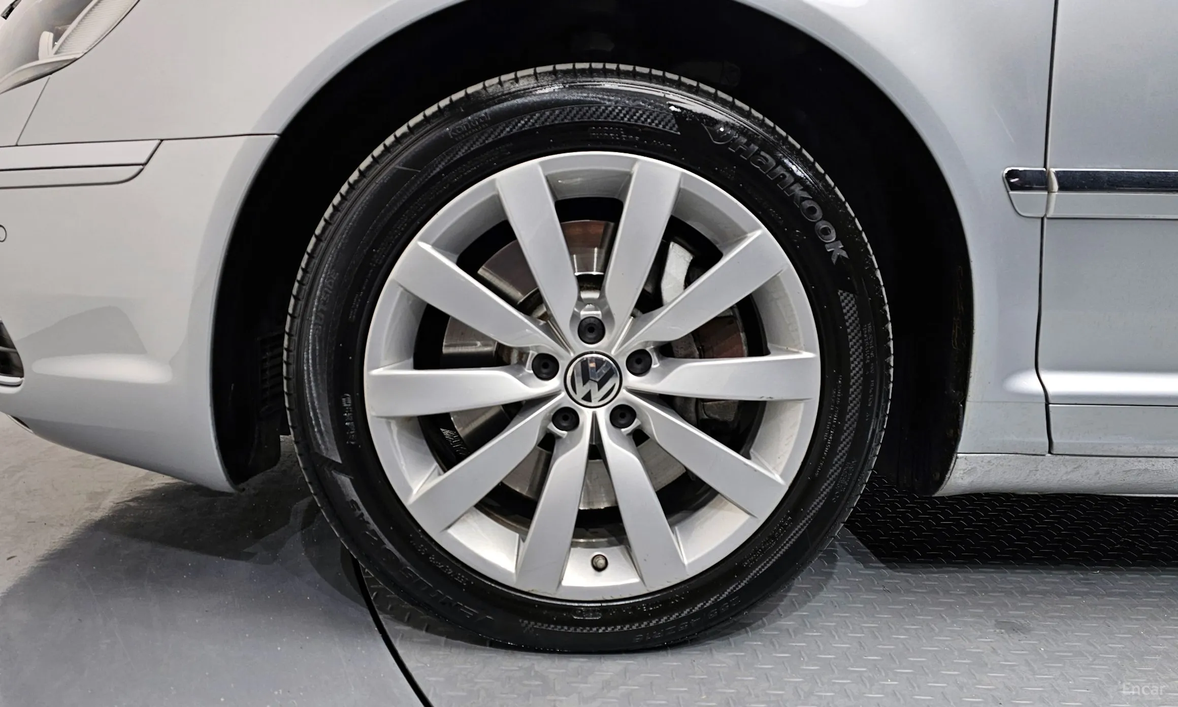 Volkswagen Phyton превью 5