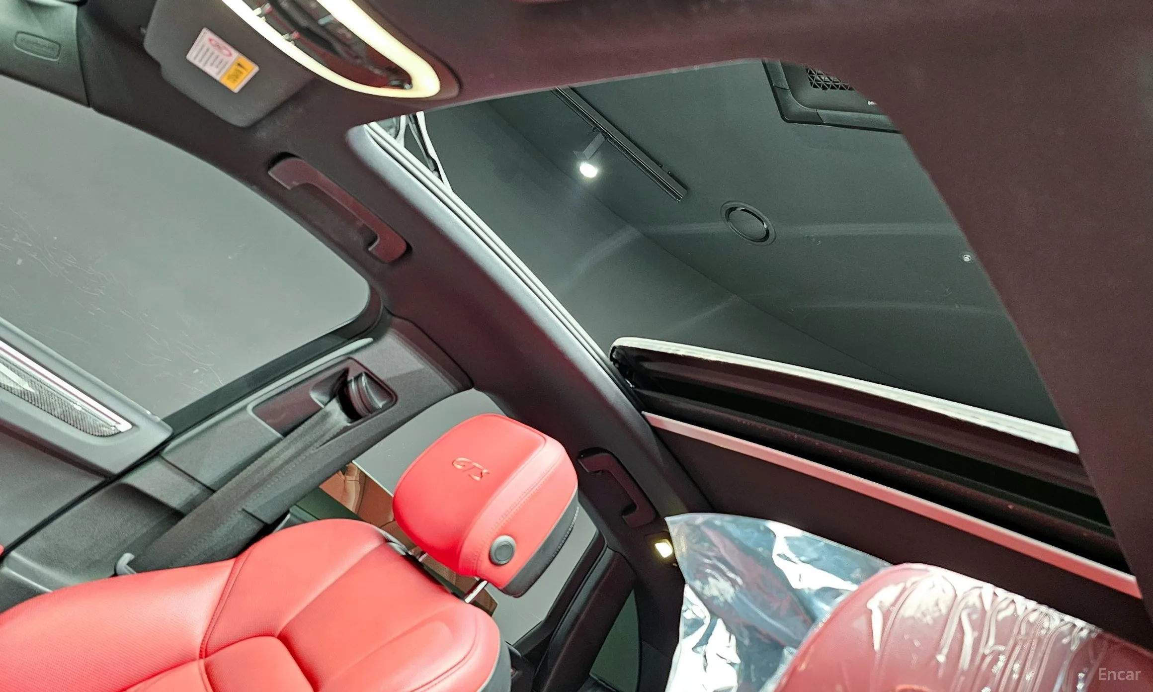 Porsche Macan превью 19