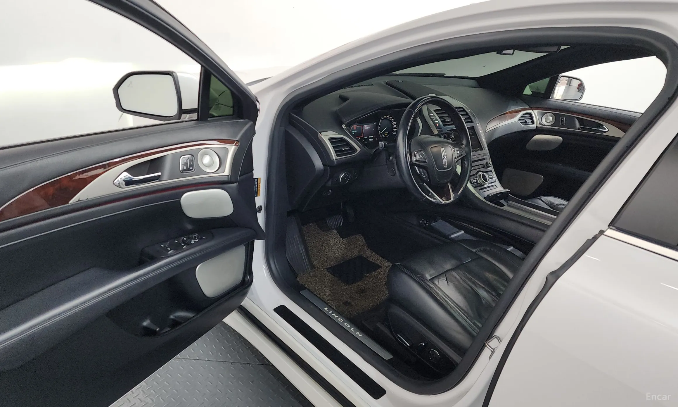 Lincoln New MKZ превью 10