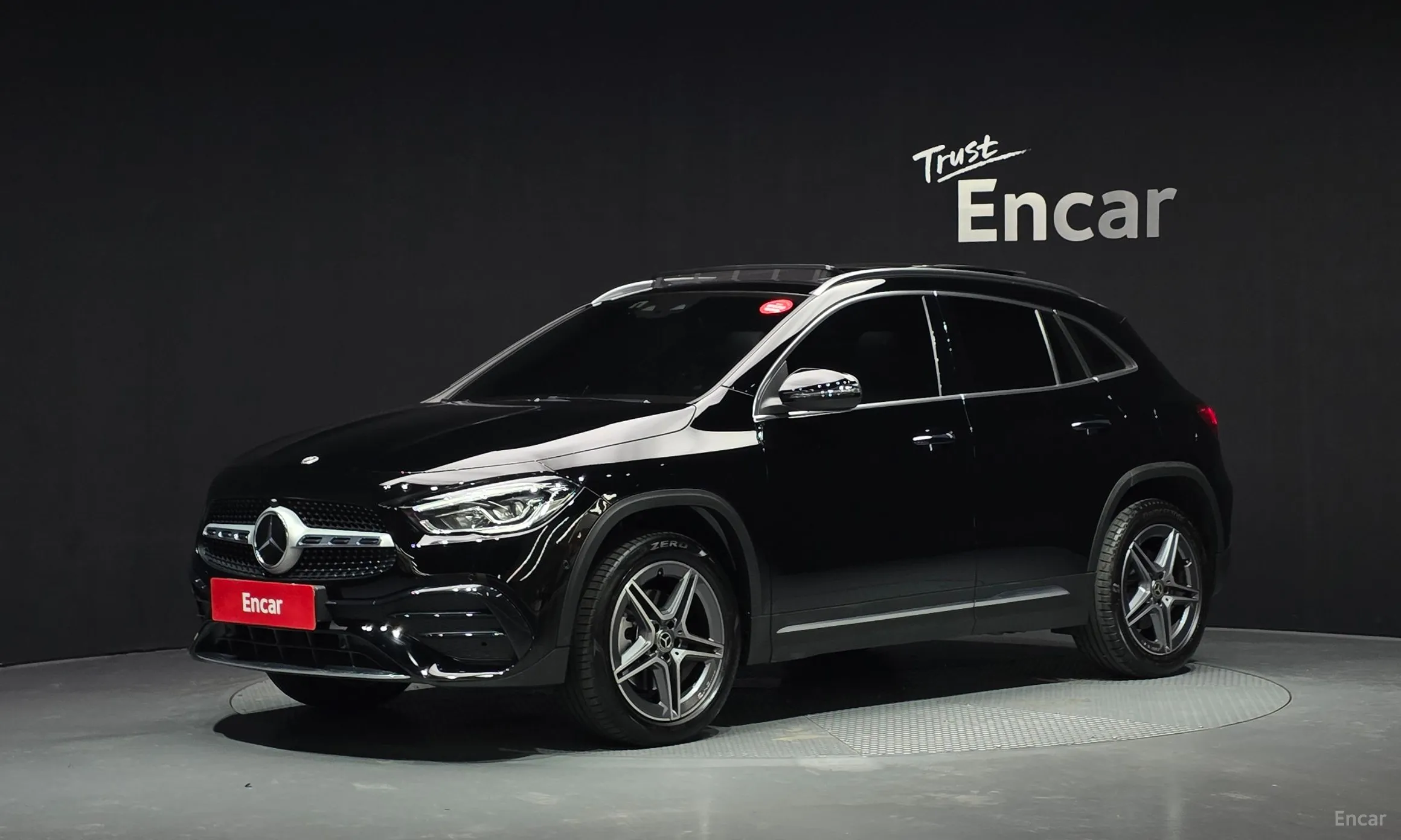 Mercedes Benz GLA-Class H247