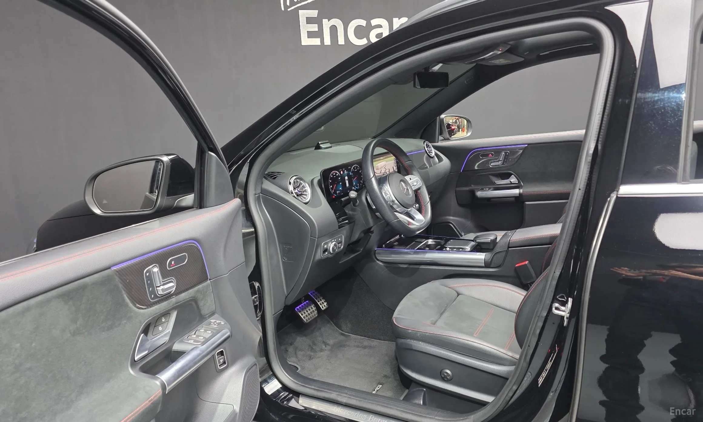 Mercedes Benz GLA-Class H247 превью 12