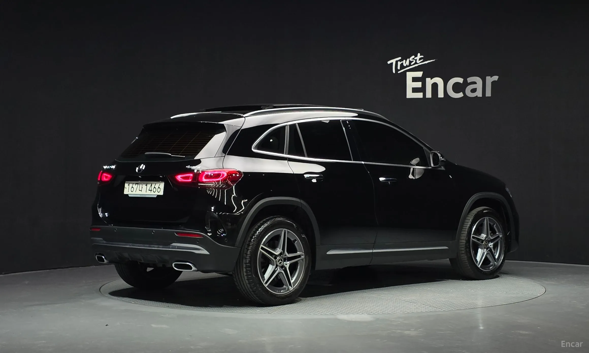 Mercedes Benz GLA-Class H247